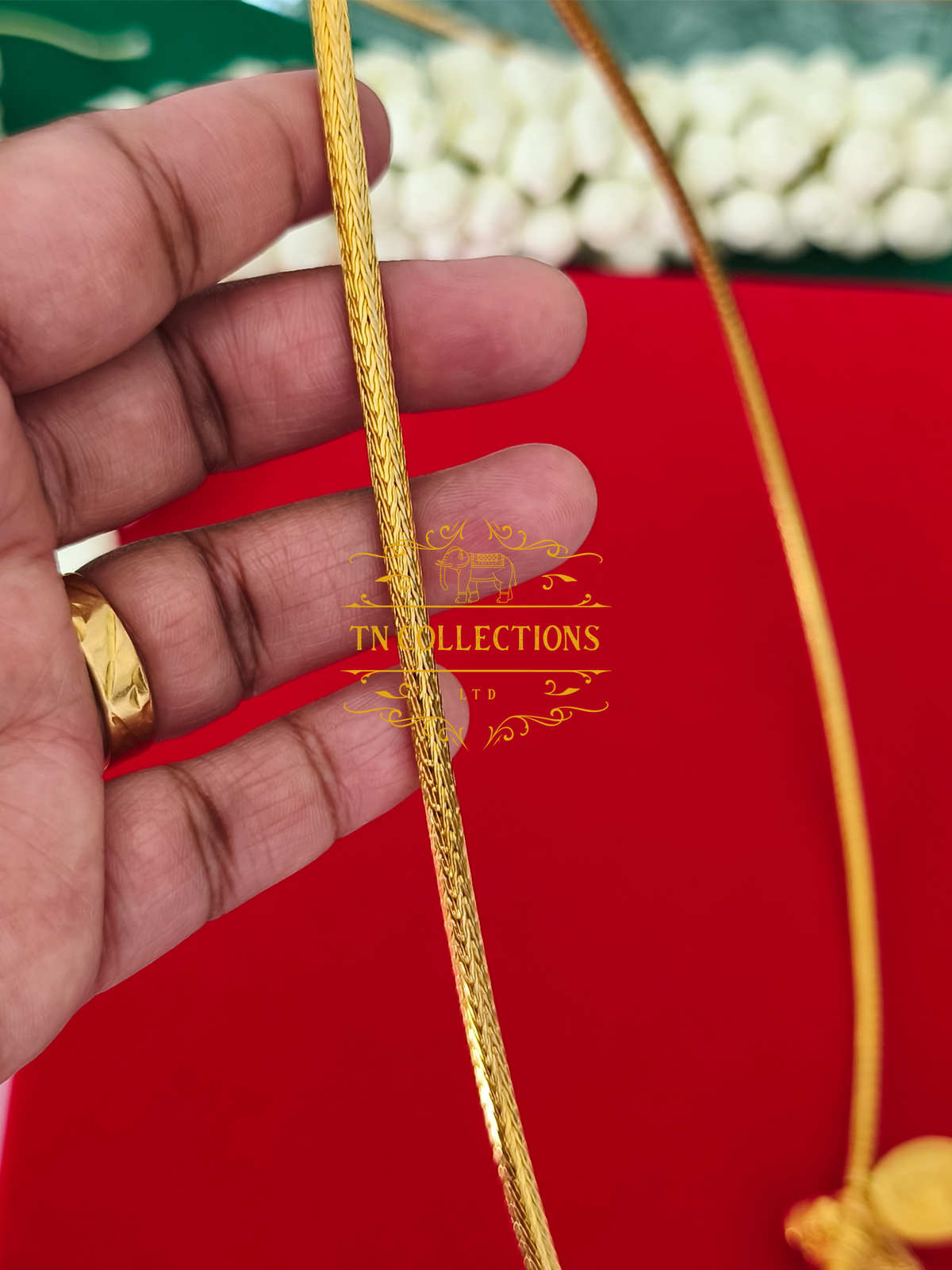 22ct Gold Plated Traditional Hindu Thalikodi with Kombu thali,thadai & Coins (7 -9 Pawn thickness)