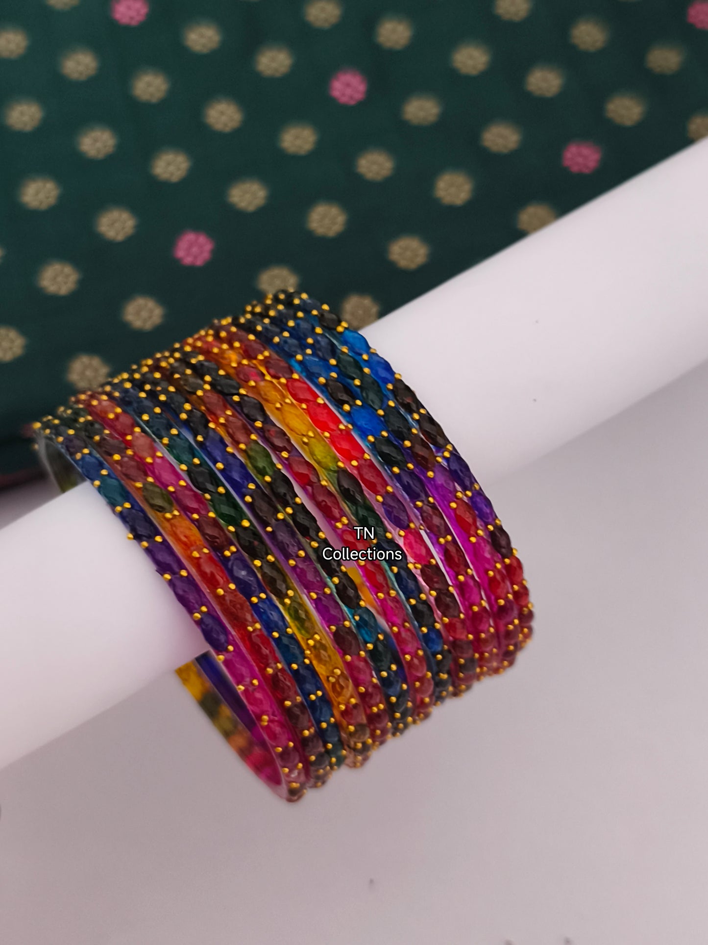 Multicoloured Glass Bangles (Size 2.8)