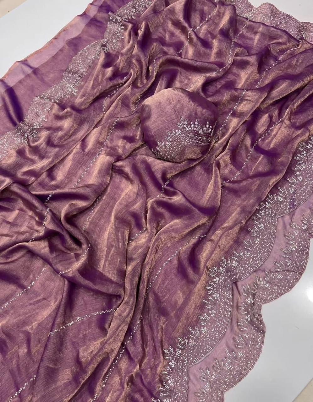 Trendy Fendy Chiffon Party saree