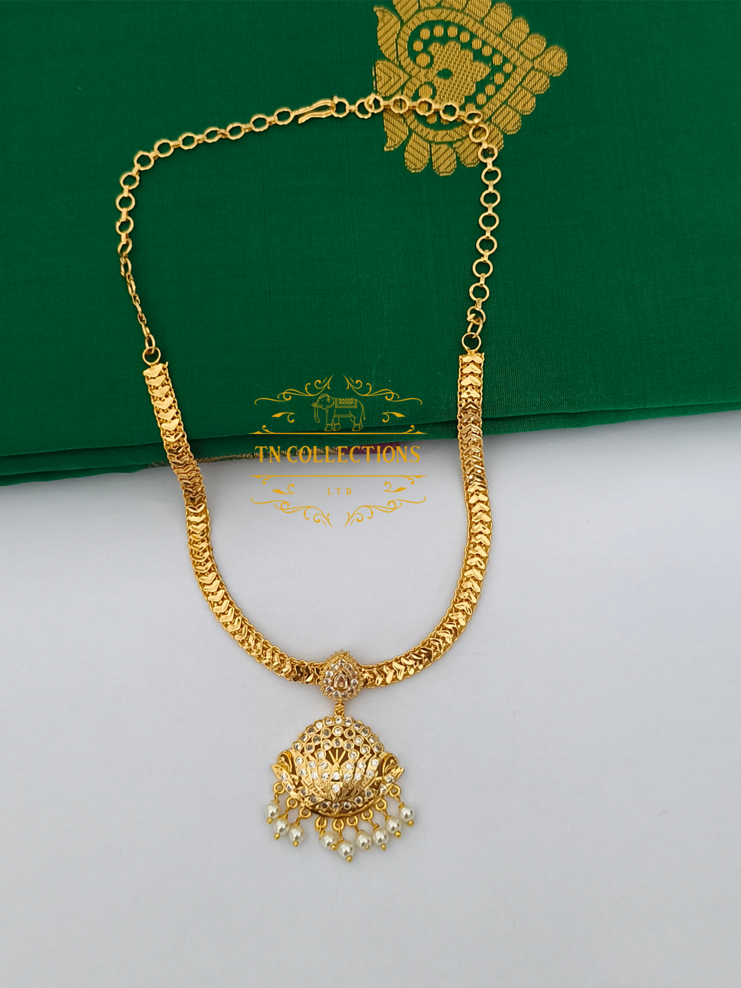 Micro Gold-Plated Traditional Alli Attiyal Necklace (Full white stones)