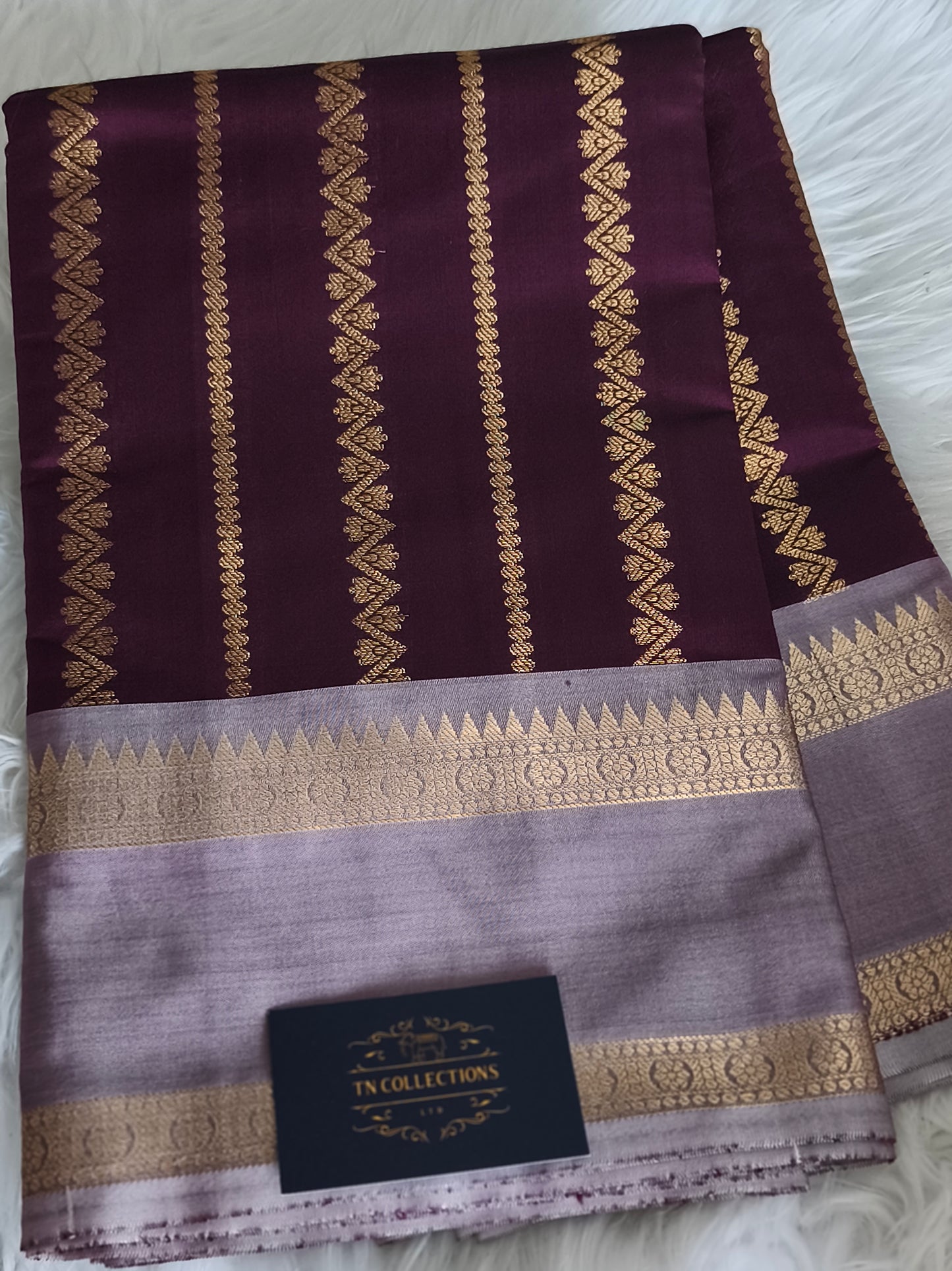 Semi Soft Silk Saree (Maroon)