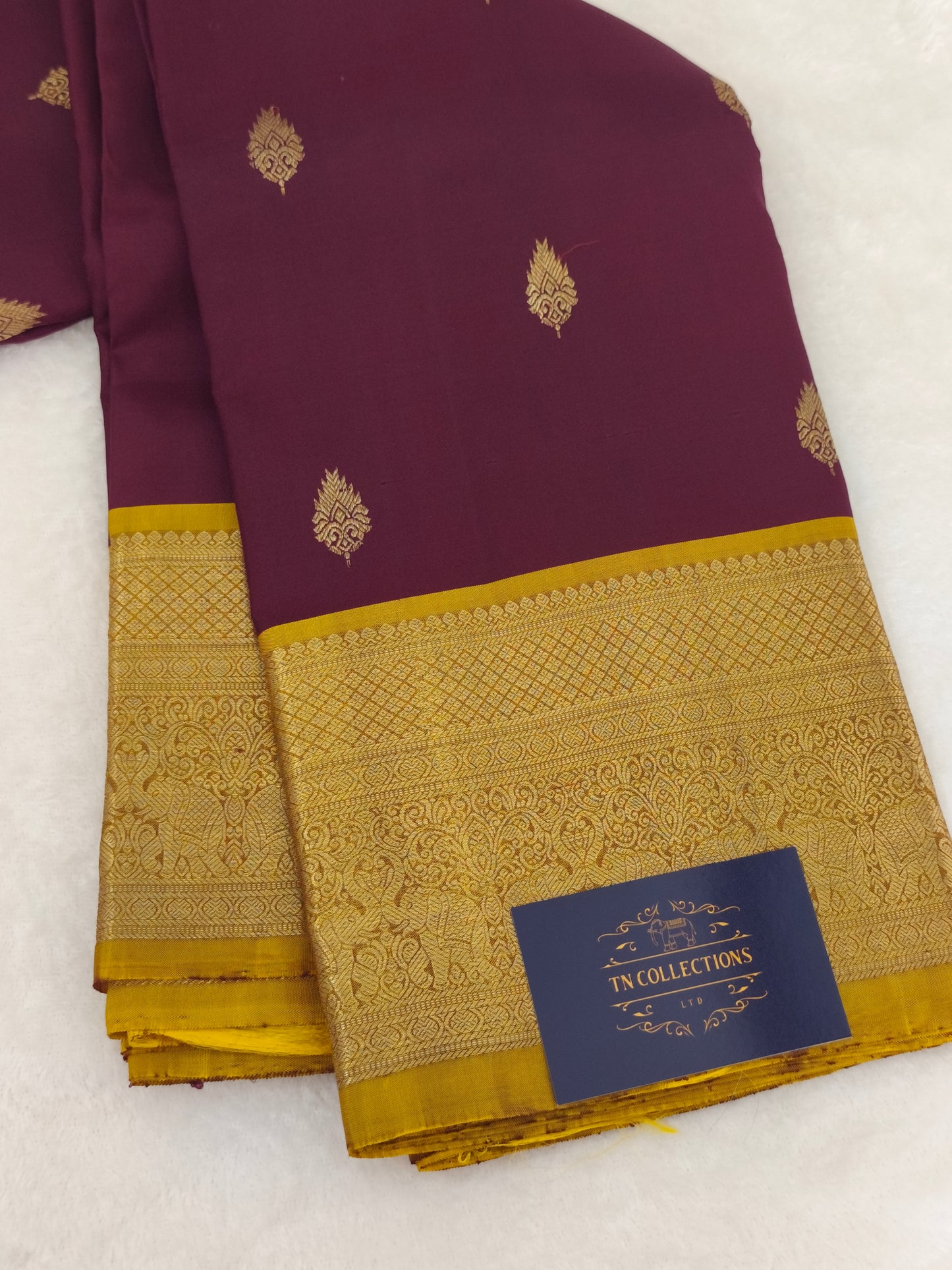 Pure Handloom Kanchipuram Silk Saree (Burgundy)