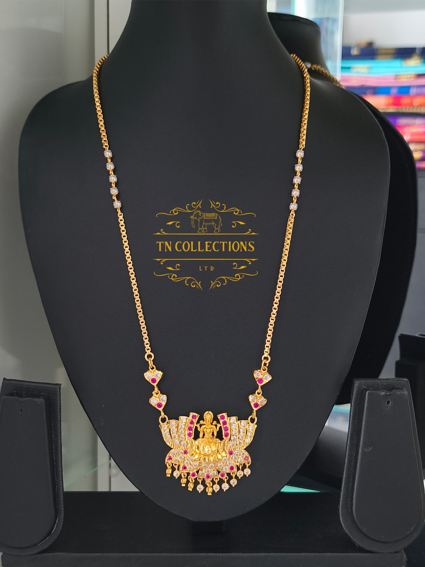 Micro Gold-Plated Traditional Pathakkam with pearl chain