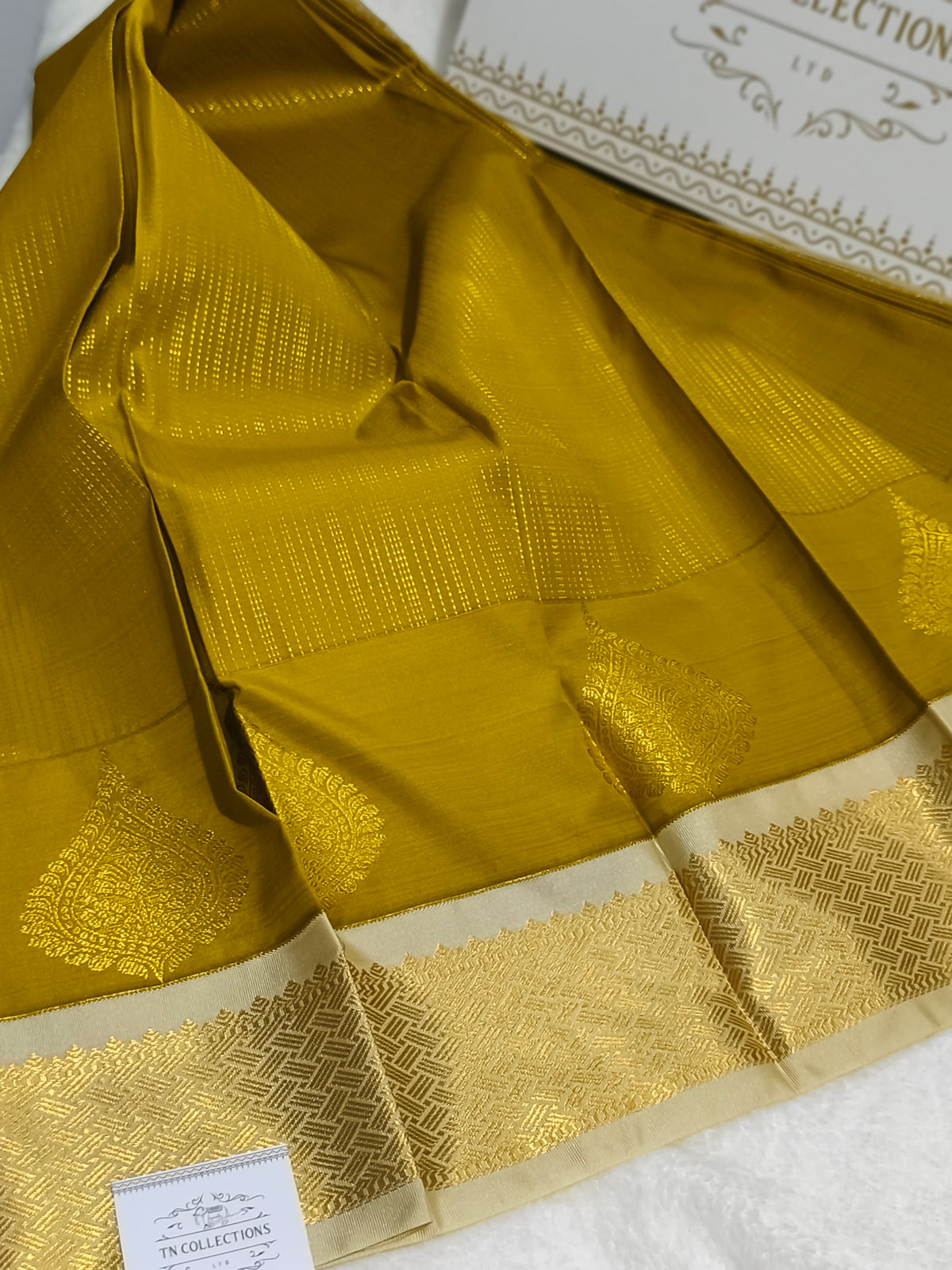 Premium kanchi semi silk saree