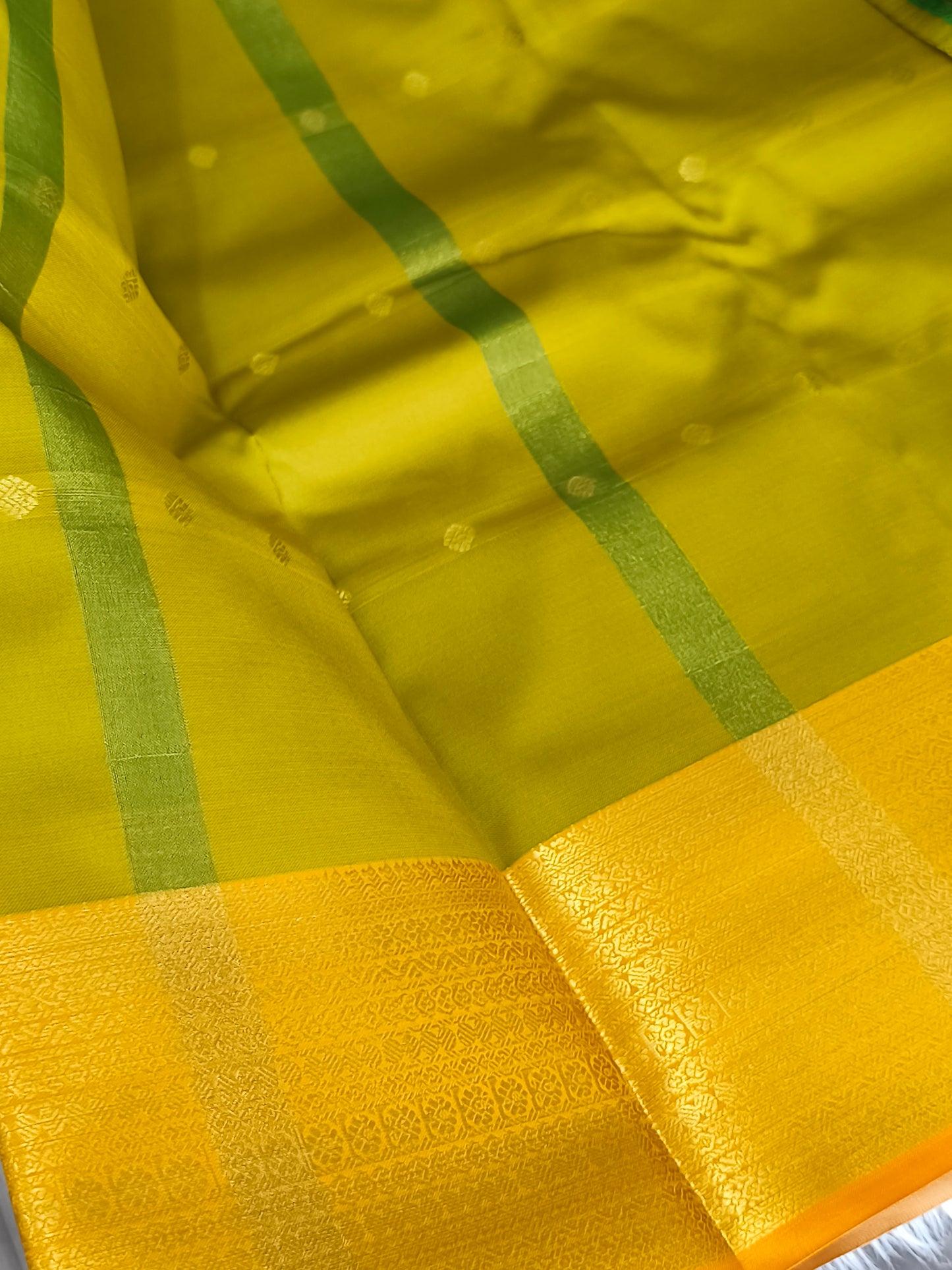 Semi Soft Silk Saree (Mint Green)