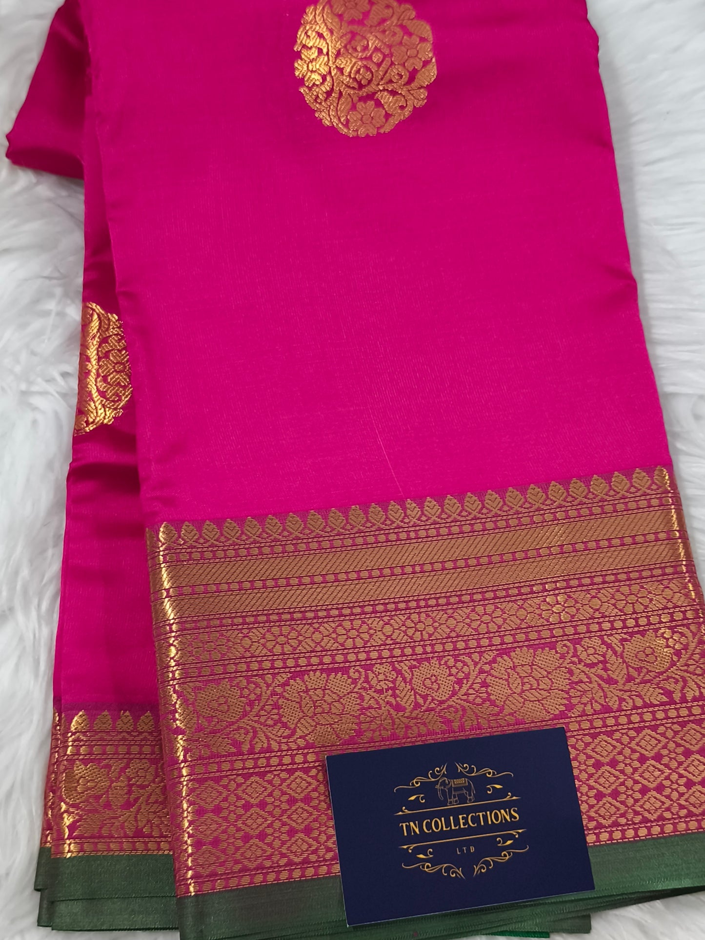 Luxury Semi Soft Silk Saree (Pink)