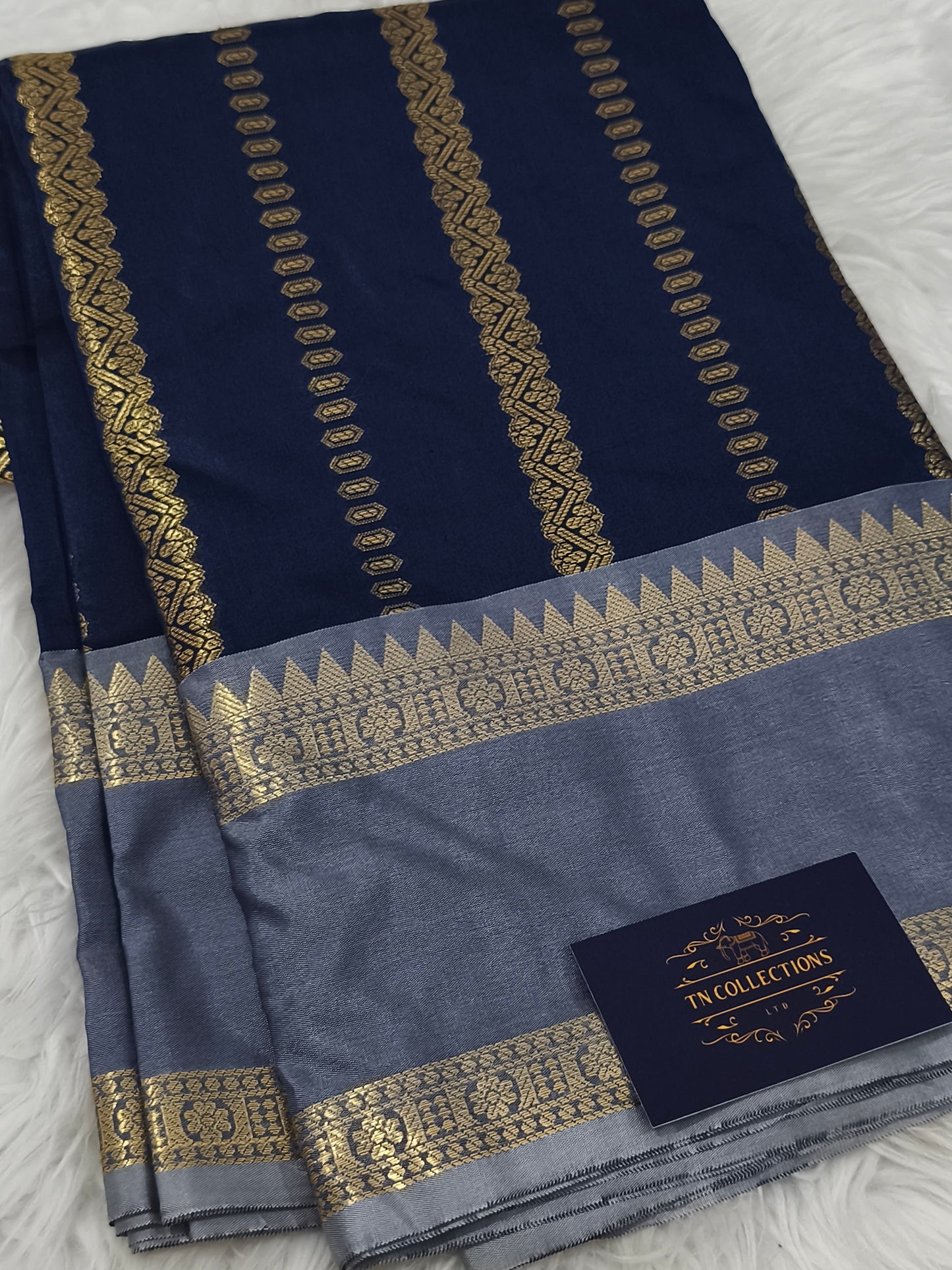 Semi Soft Silk Saree (Navy Blue)