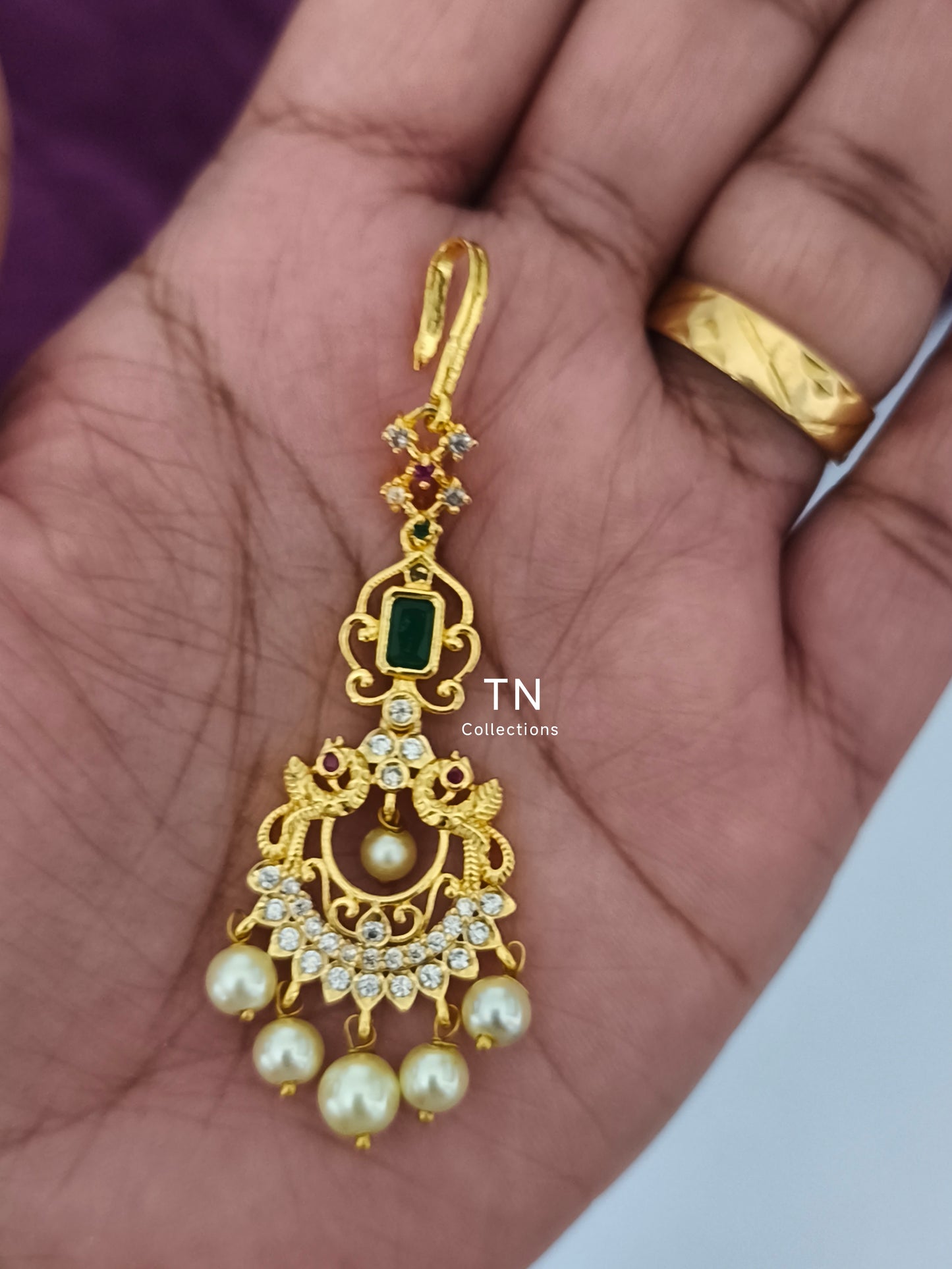 Kids Gold Finish Nethichuddi