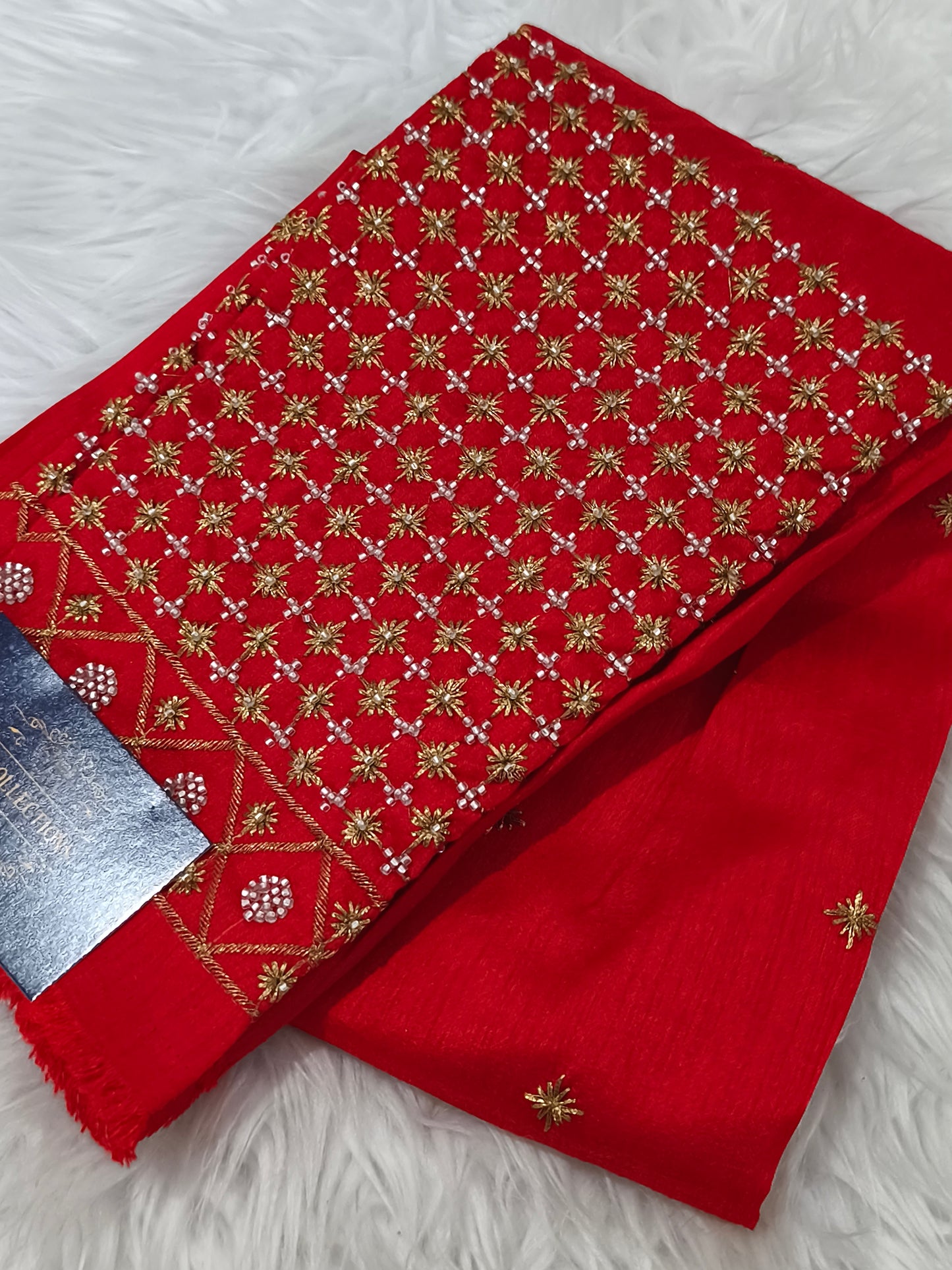 Aari Embroidery work Saree Blouse Material (Red)
