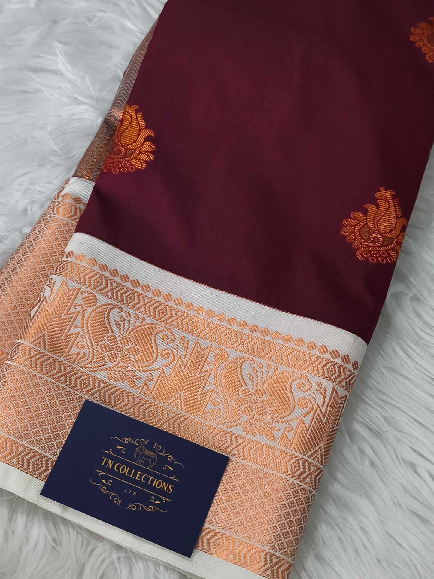 Korvai Premium soft silk saree (Maroon)