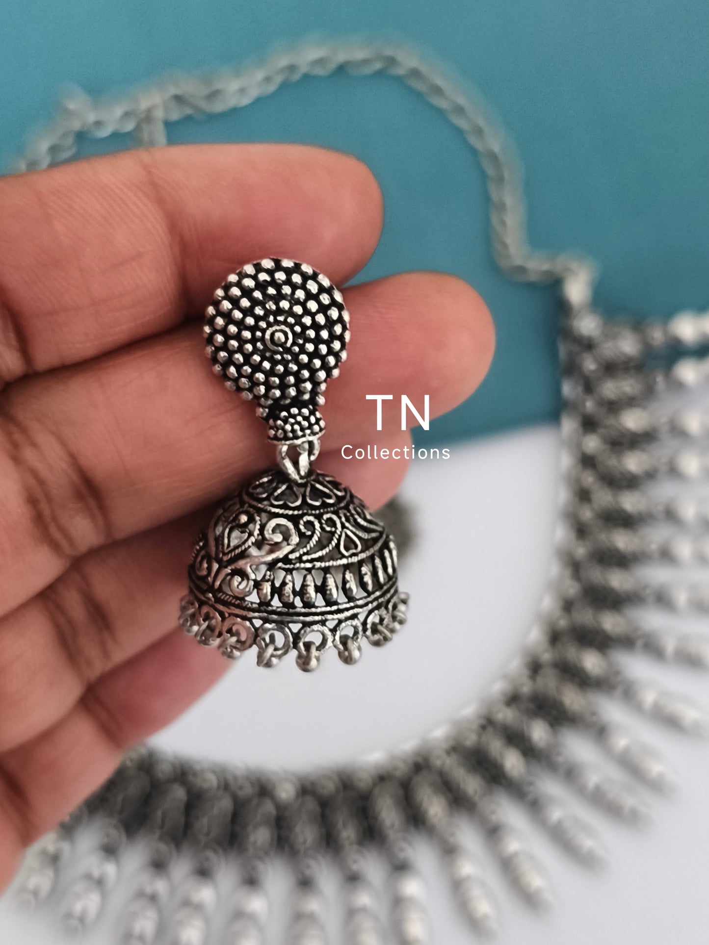 Silver Necklace with earrings