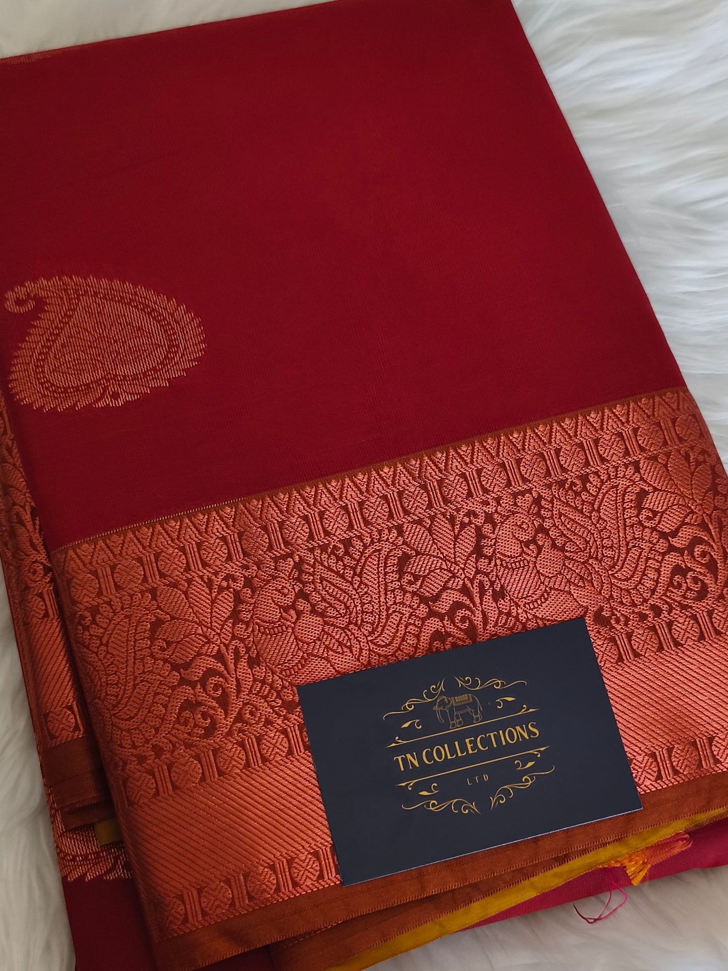 Kanchi Semi silk saree with contrast blouse and rich pallu