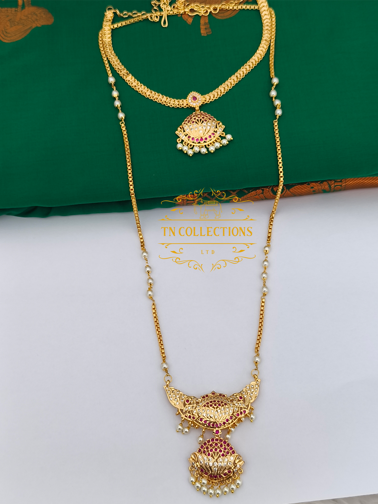 Micro Gold-Plated Traditional Allipoo Attiyal Pathakkam Set (Ruby & White stones)
