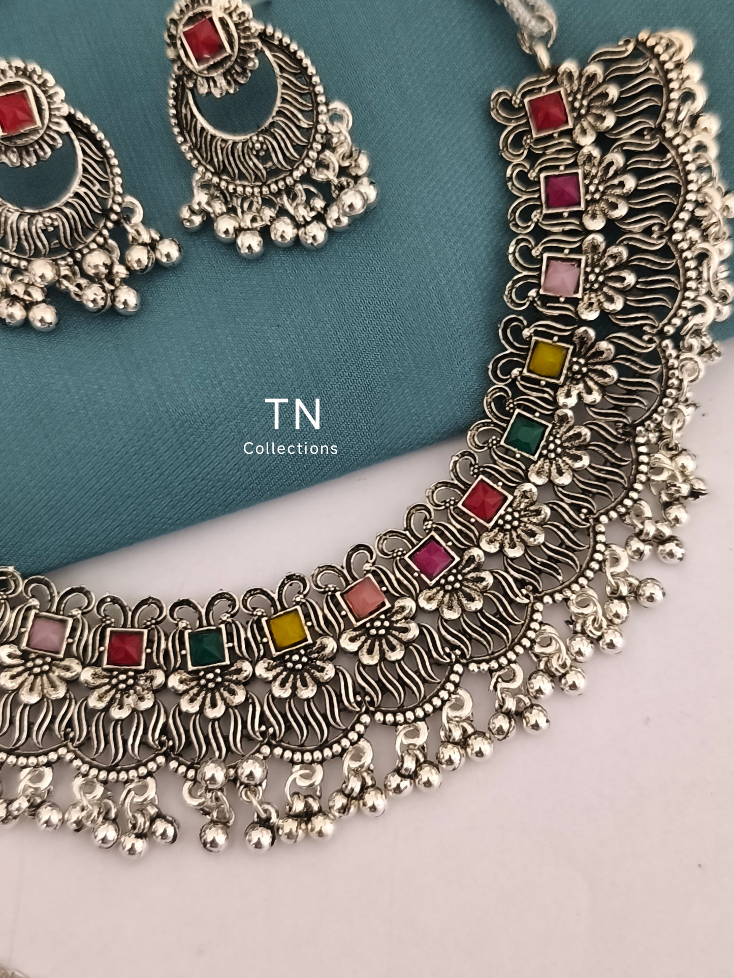 Silver Multi coloured Necklace Set