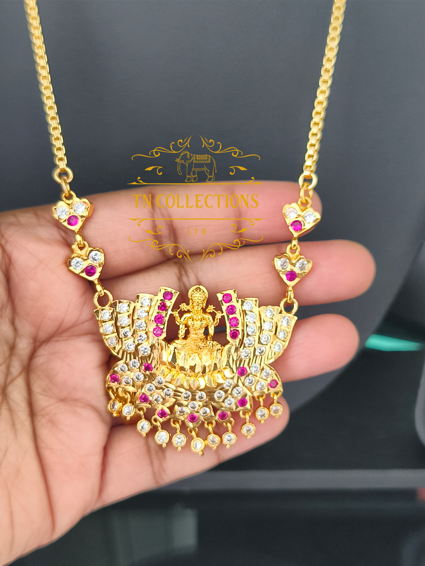 Micro Gold-Plated Traditional Pathakkam with pearl chain