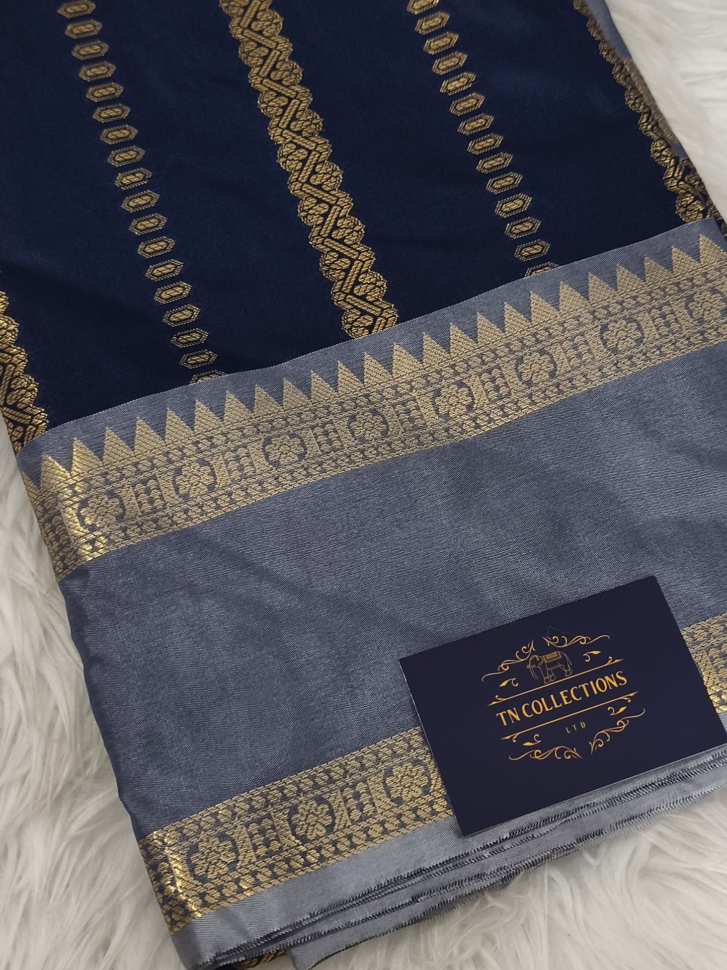Semi Soft Silk Saree (Navy Blue)