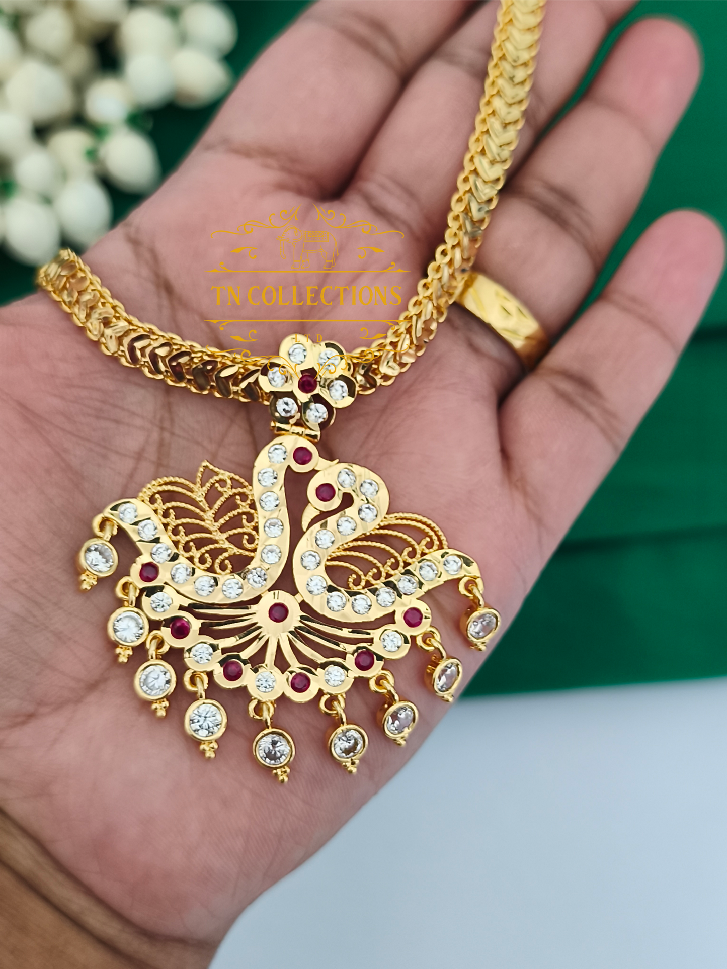 Gold polish impon Attiyal (Ruby & white stones)