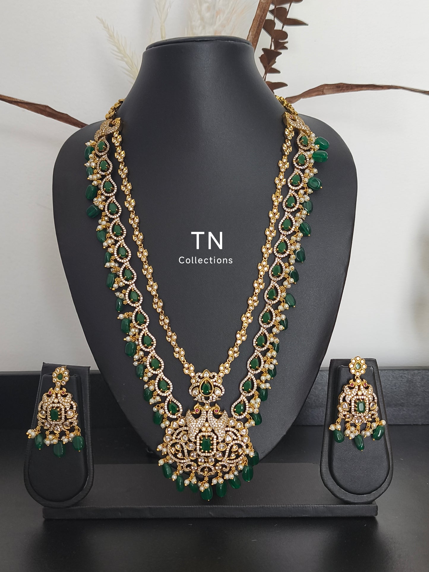 Victorian Long haram with earrings