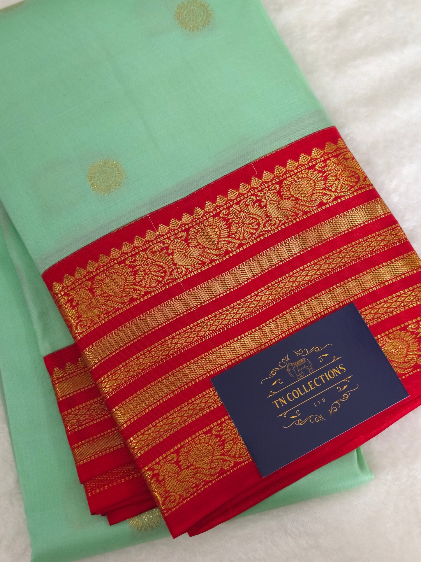 Pure handloom Kanchipuram Silk Saree (Pista Green)
