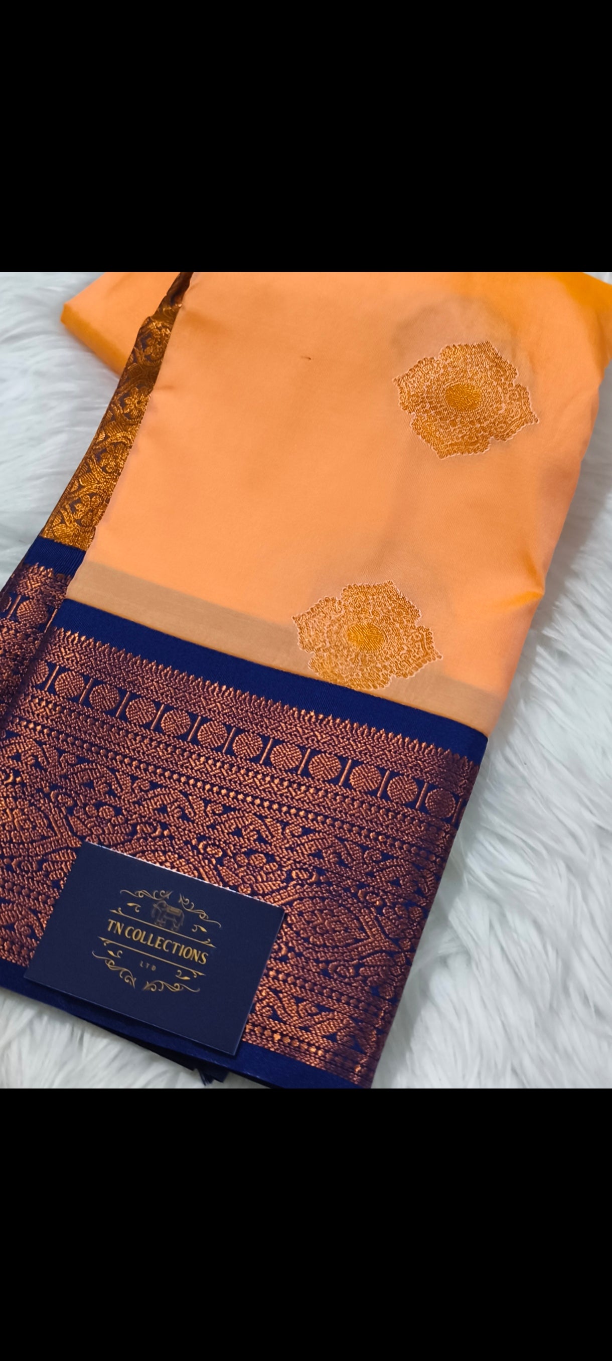 Premium Korvai soft silk saree with contrast blouse