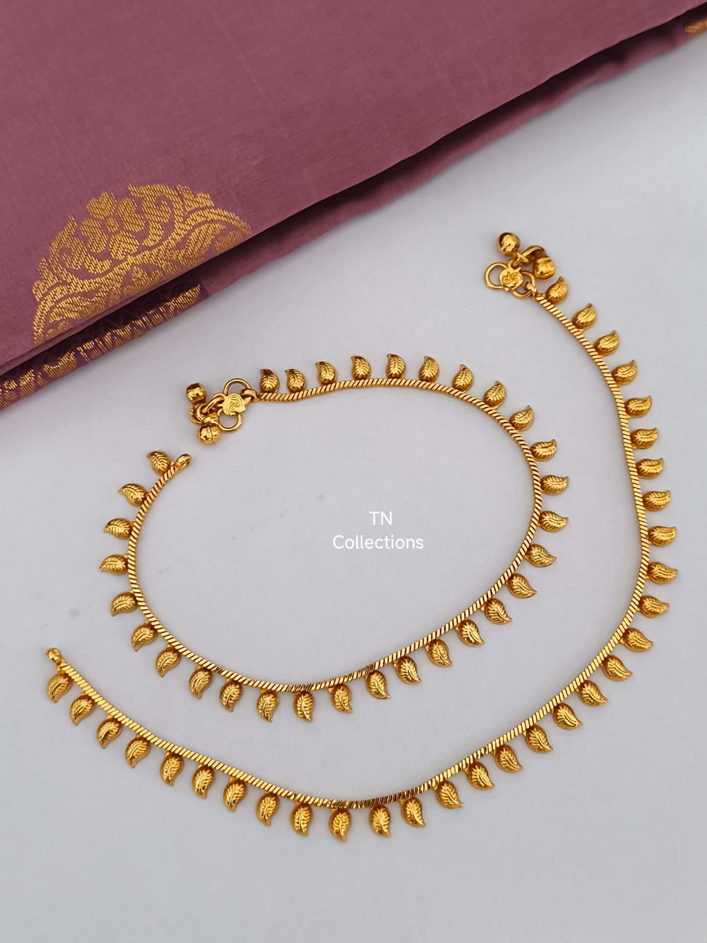 Antique Polish Mango Design Anklets (Paayal)