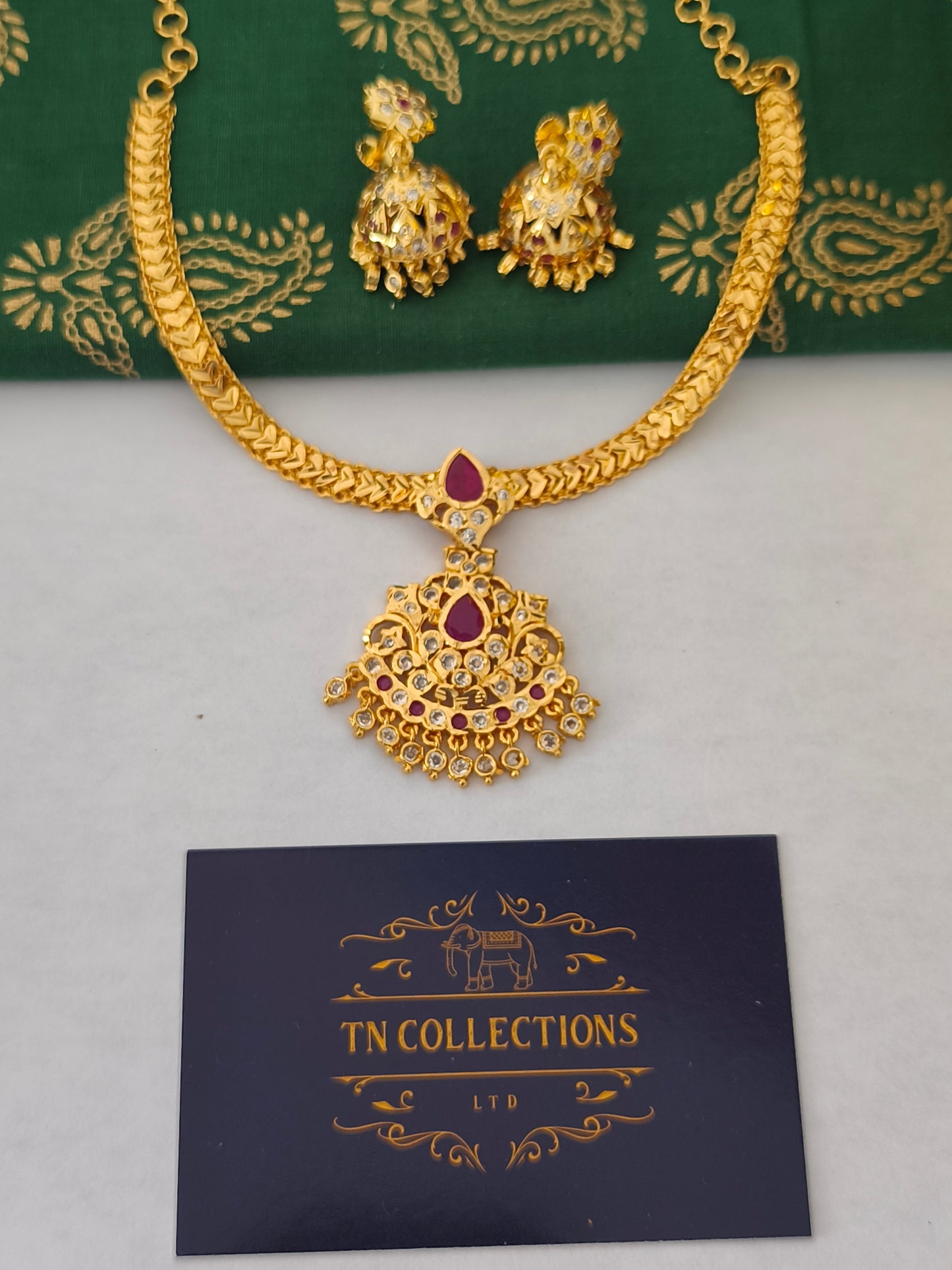 Micro gold Necklace Set (Attiyal)
