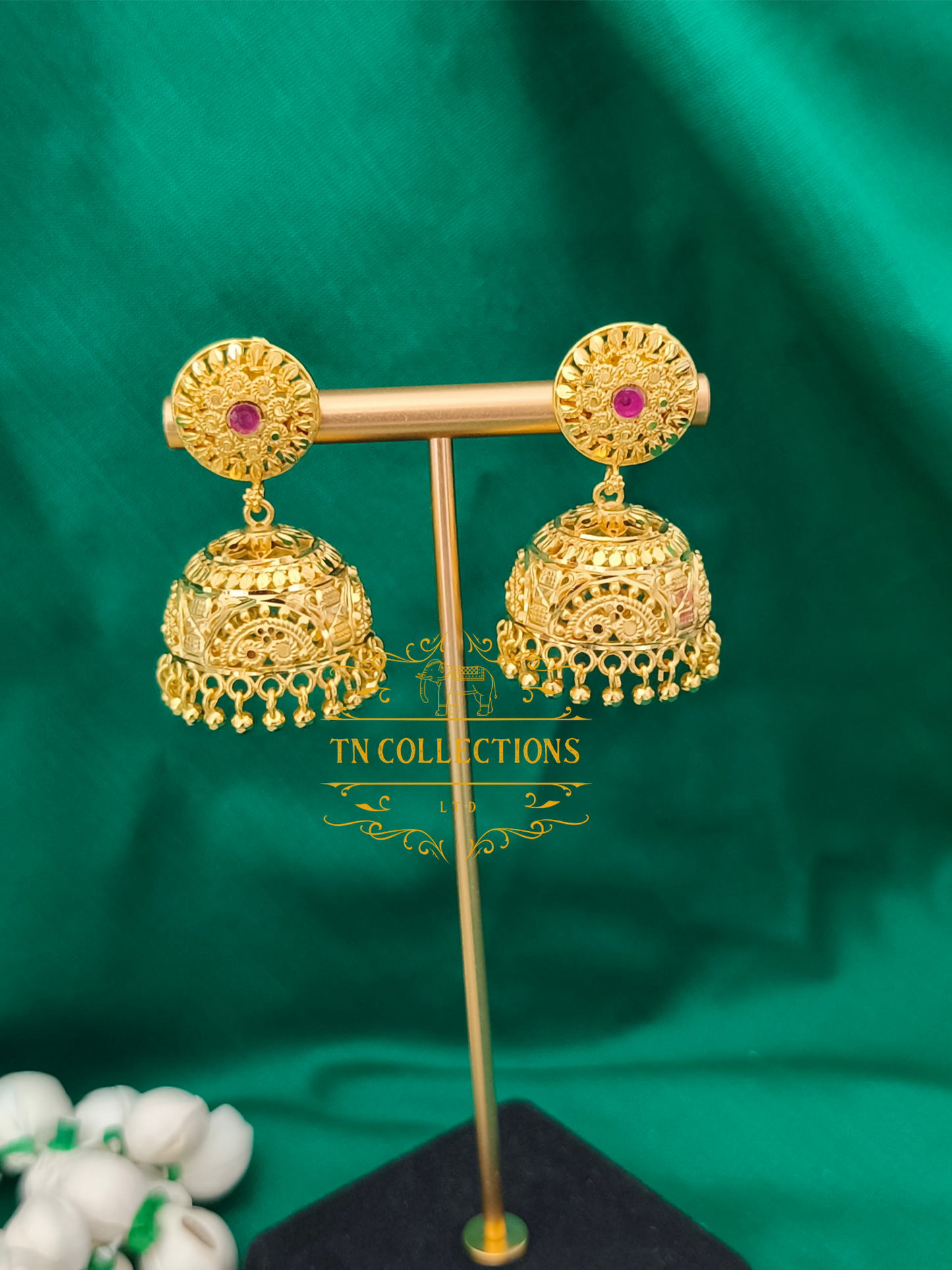 Highly Gold-Plated Traditional Jumka