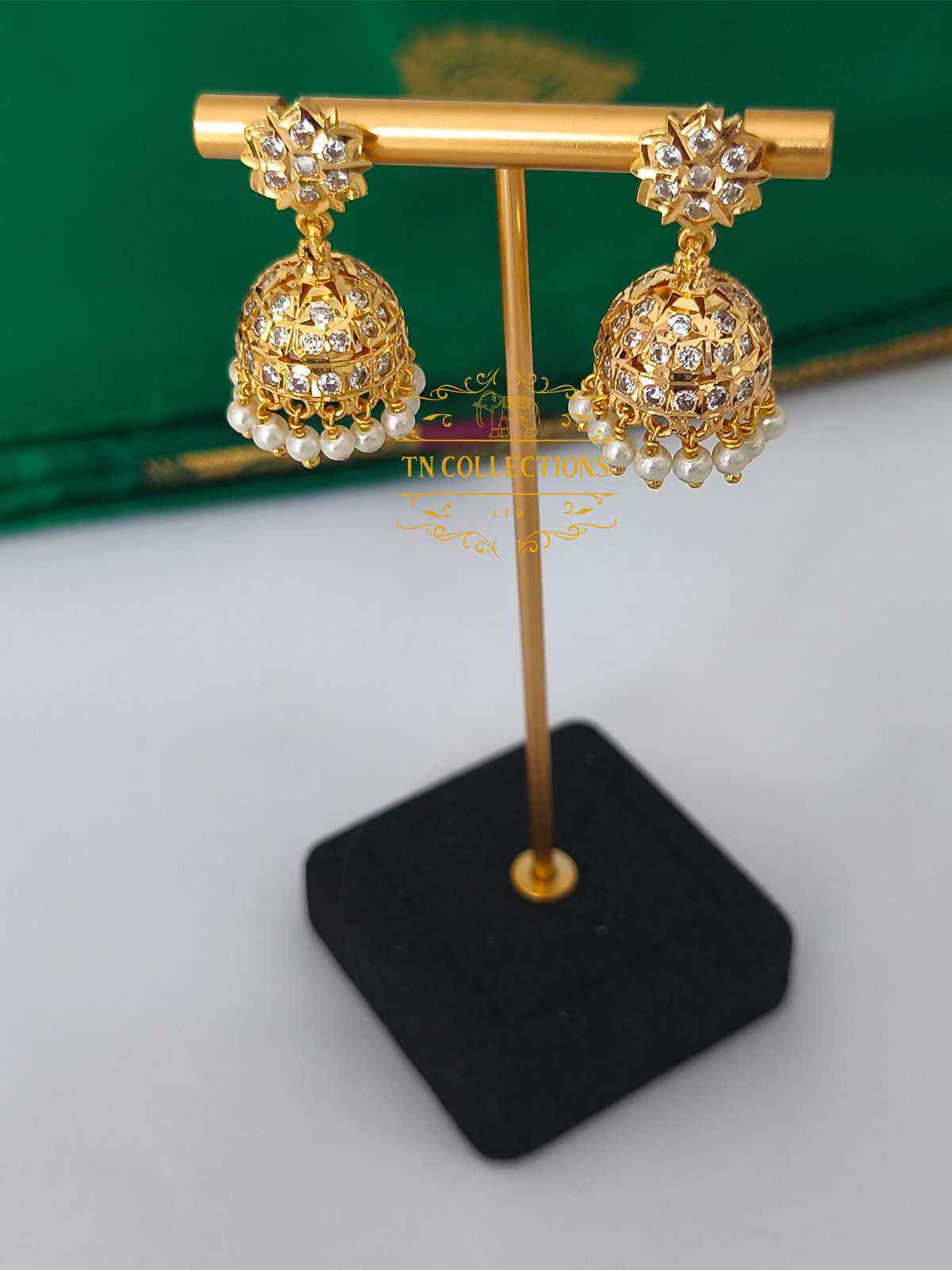 Micro Gold-Plated Traditional Attiyal Pathakkam set