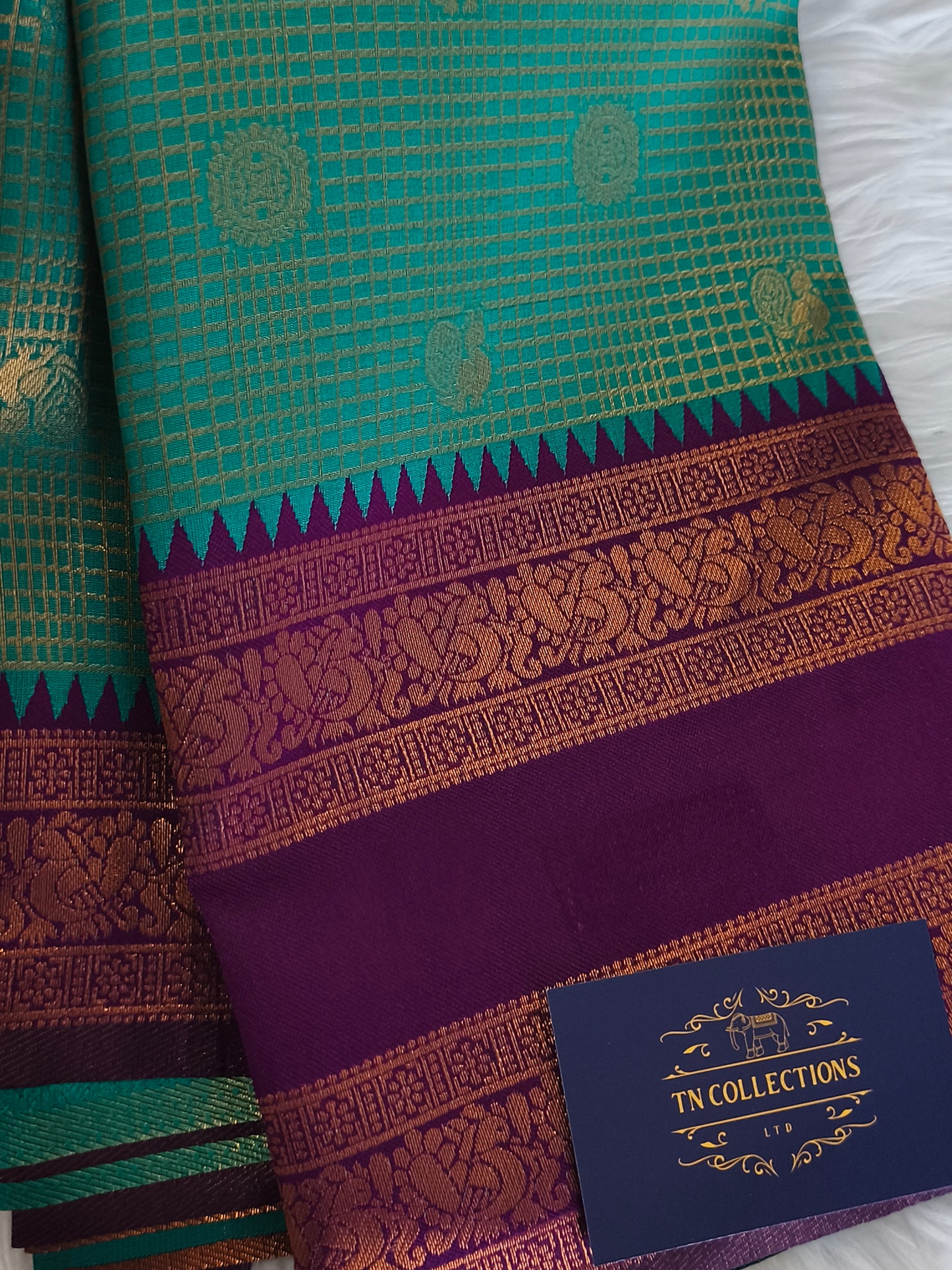 Kachi Semi silk saree (Green)
