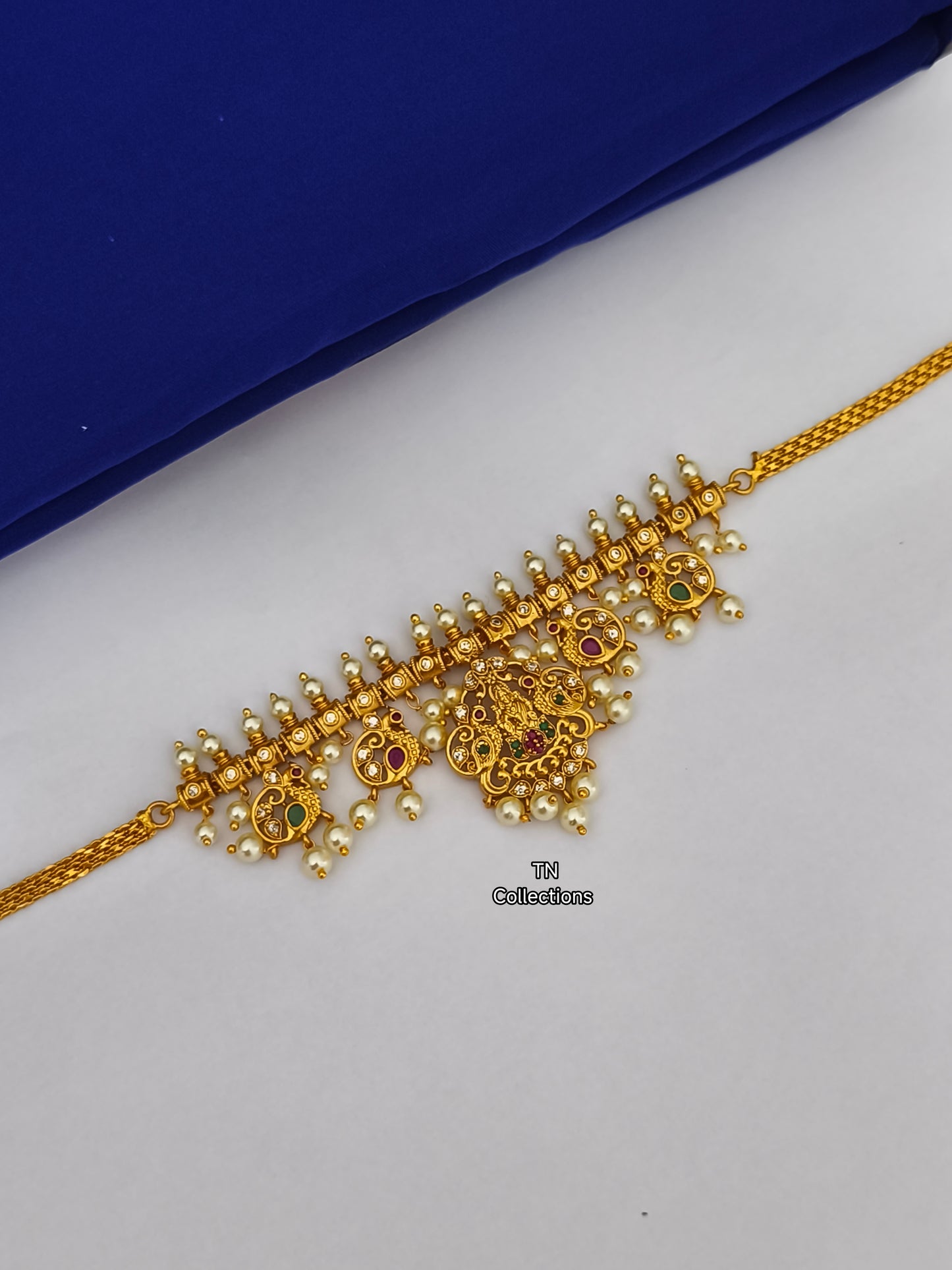 Matte Finish Choker Necklace Set