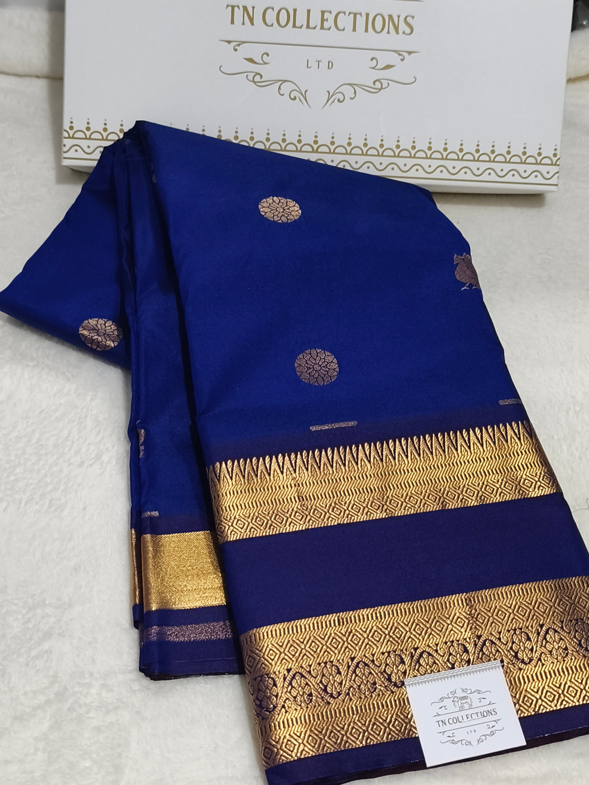 Trendy Semi Soft Silk Saree with contrast blouse and rich pallu