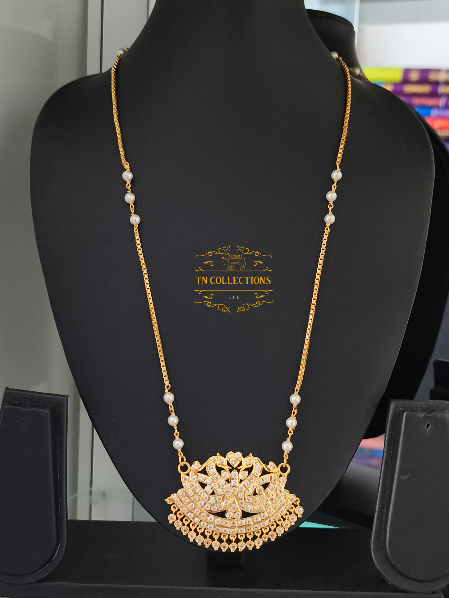 Micro Gold plated Traditional Pathakkam( Full White stones)