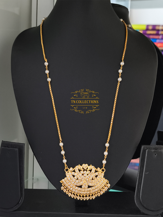 Micro Gold plated Traditional Pathakkam( Full White stones)