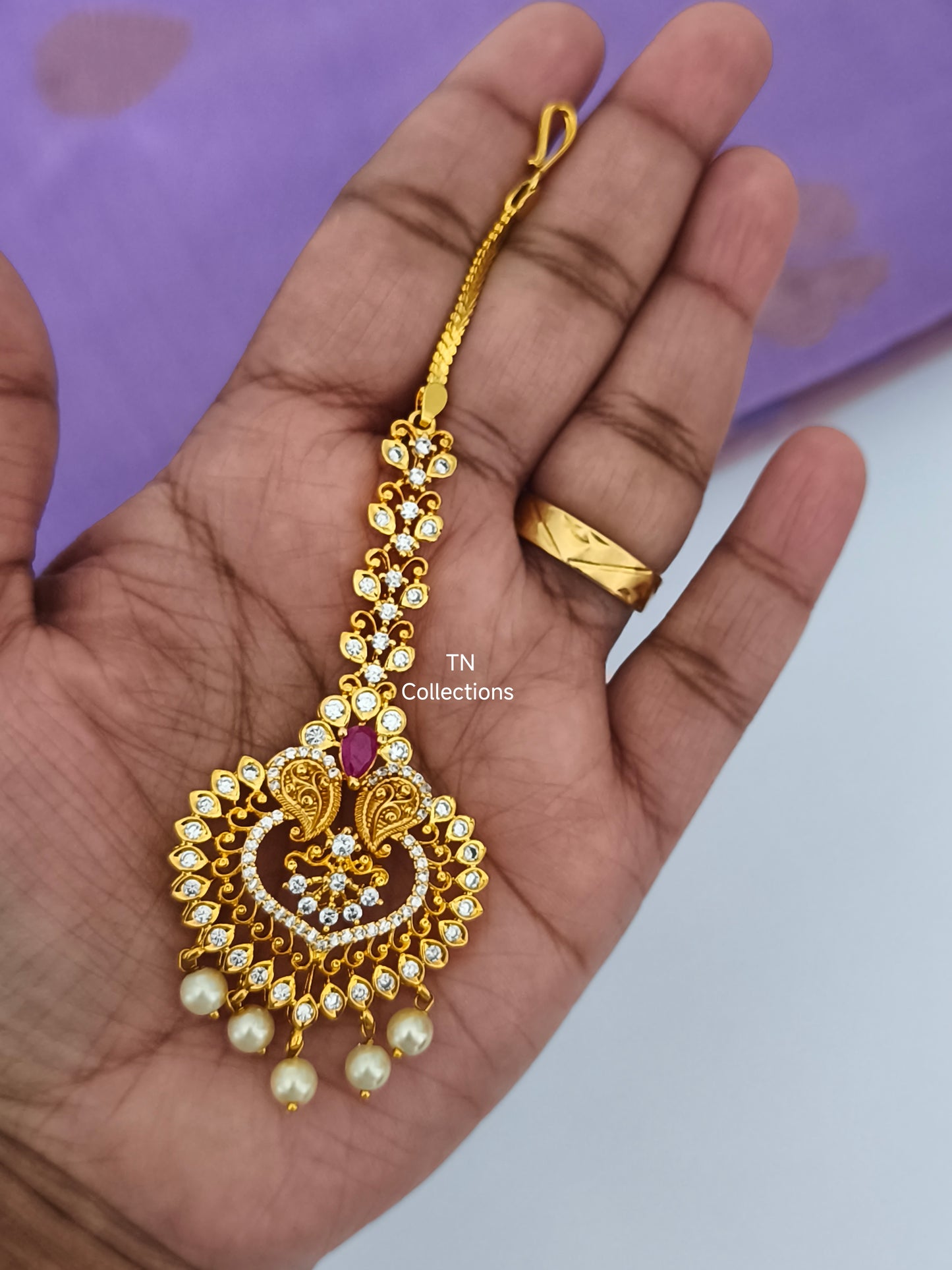 Gold Finish Tikka (Ruby & White)