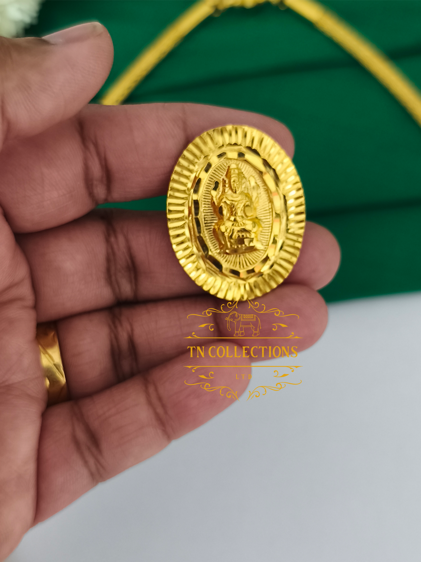 22ct Gold Plated Traditional Hindu Thalikodi with Amman thali & Coins (9-11 Pawn thickness)