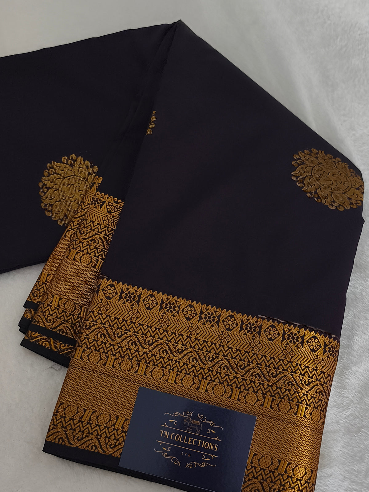 Dual shade Kanchi Soft Silk Saree( Deep Plum/Aubergine)