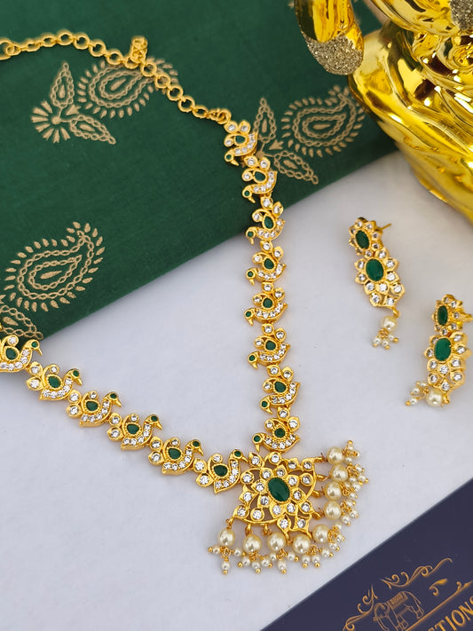 Gold Finish Necklace (Attiyal)