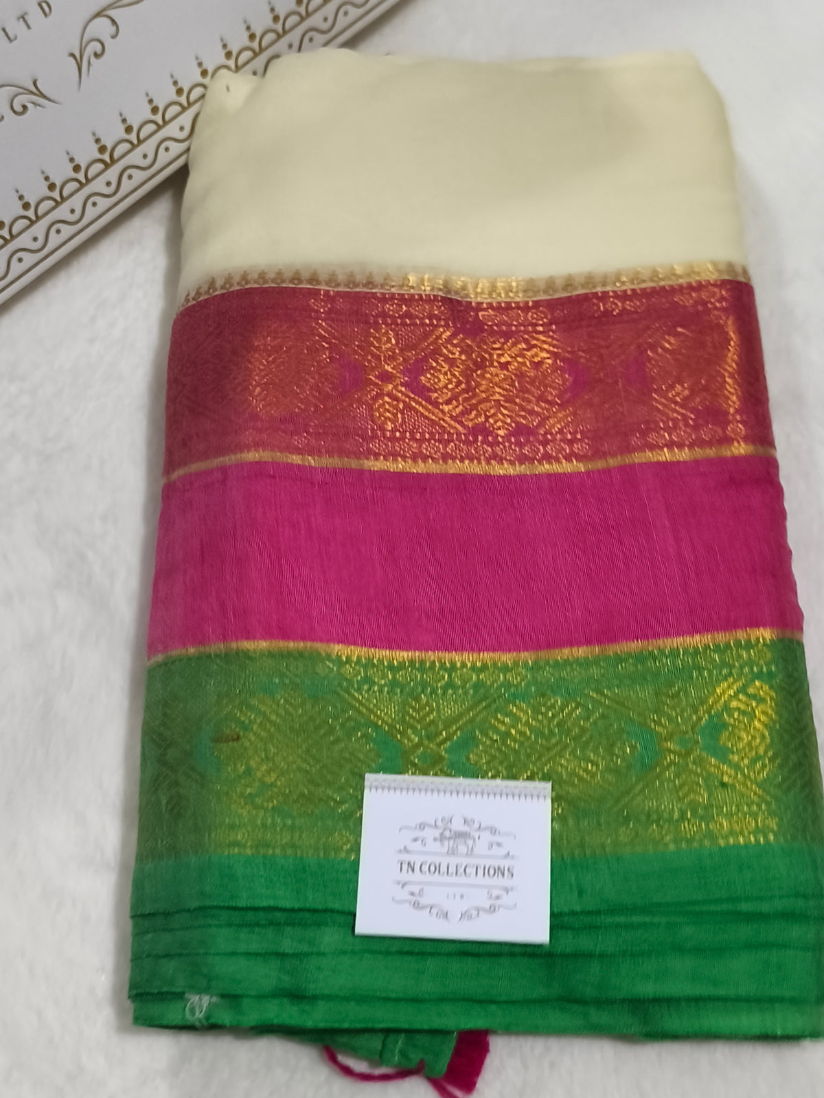 Kerala Special Mul Cotton Saree with Kanchi Border