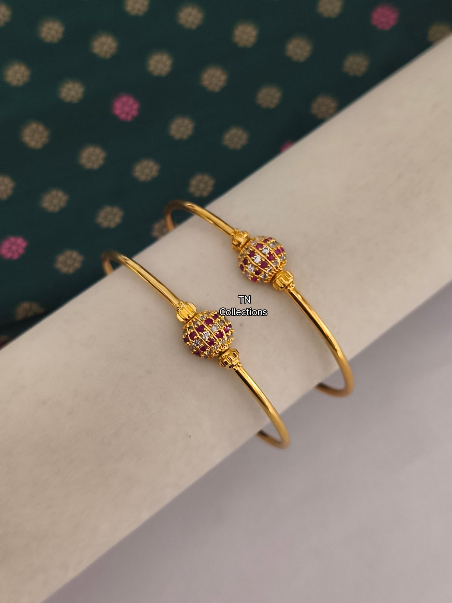 Micro gold plated SINGLE Bangle