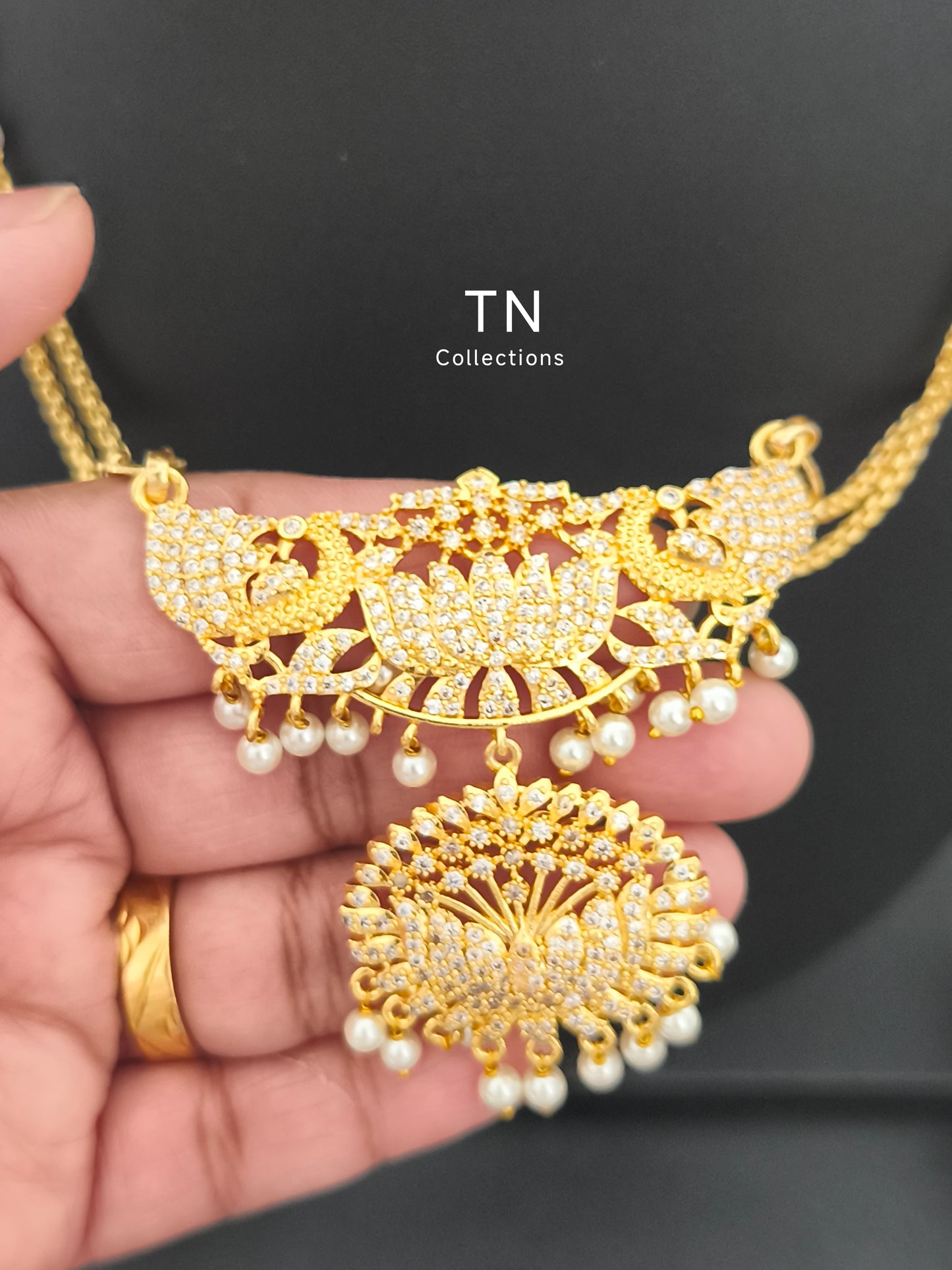 Micro gold plated Traditional Attiyal Pathakkam Set