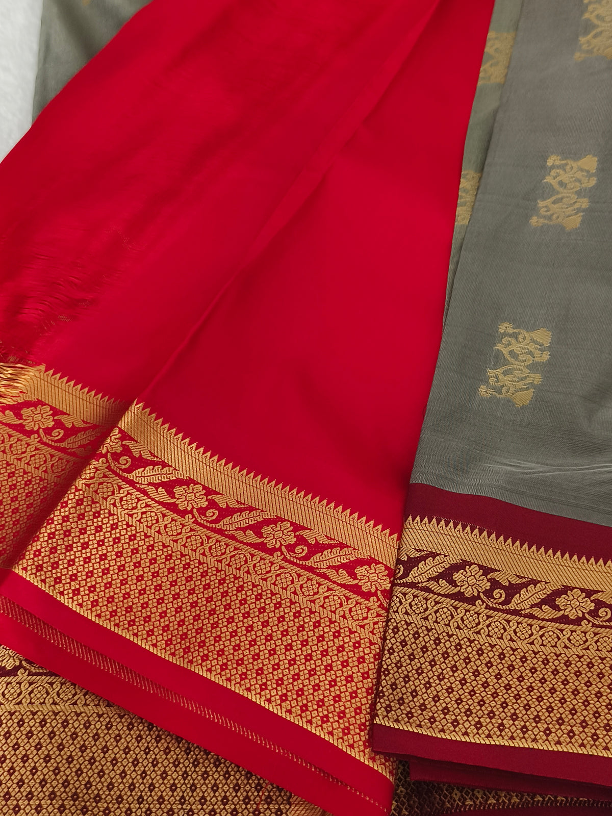 kanchi Semi Silk Saree with contrast blouse