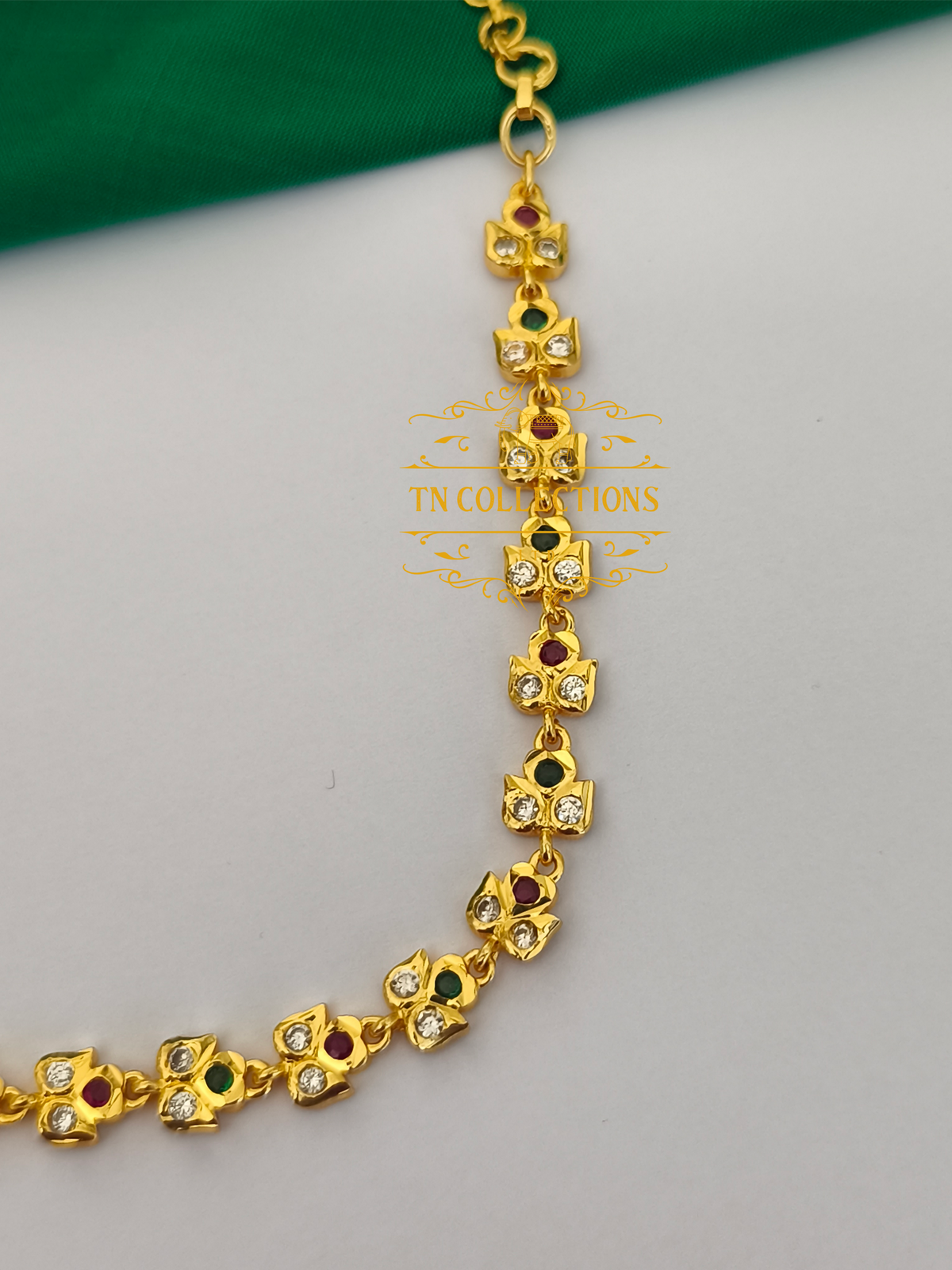 Traditional Design Choker (Multicoloured Stones)