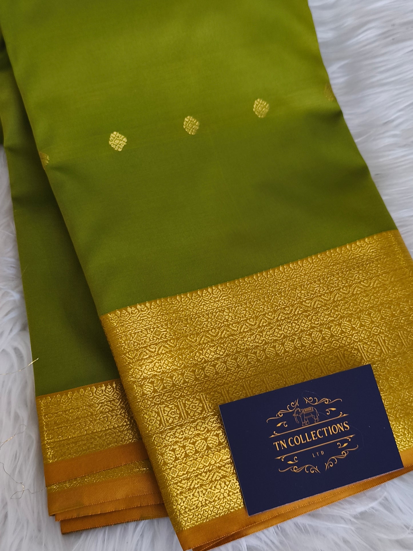 Semi Soft Silk Saree (Olive Green)