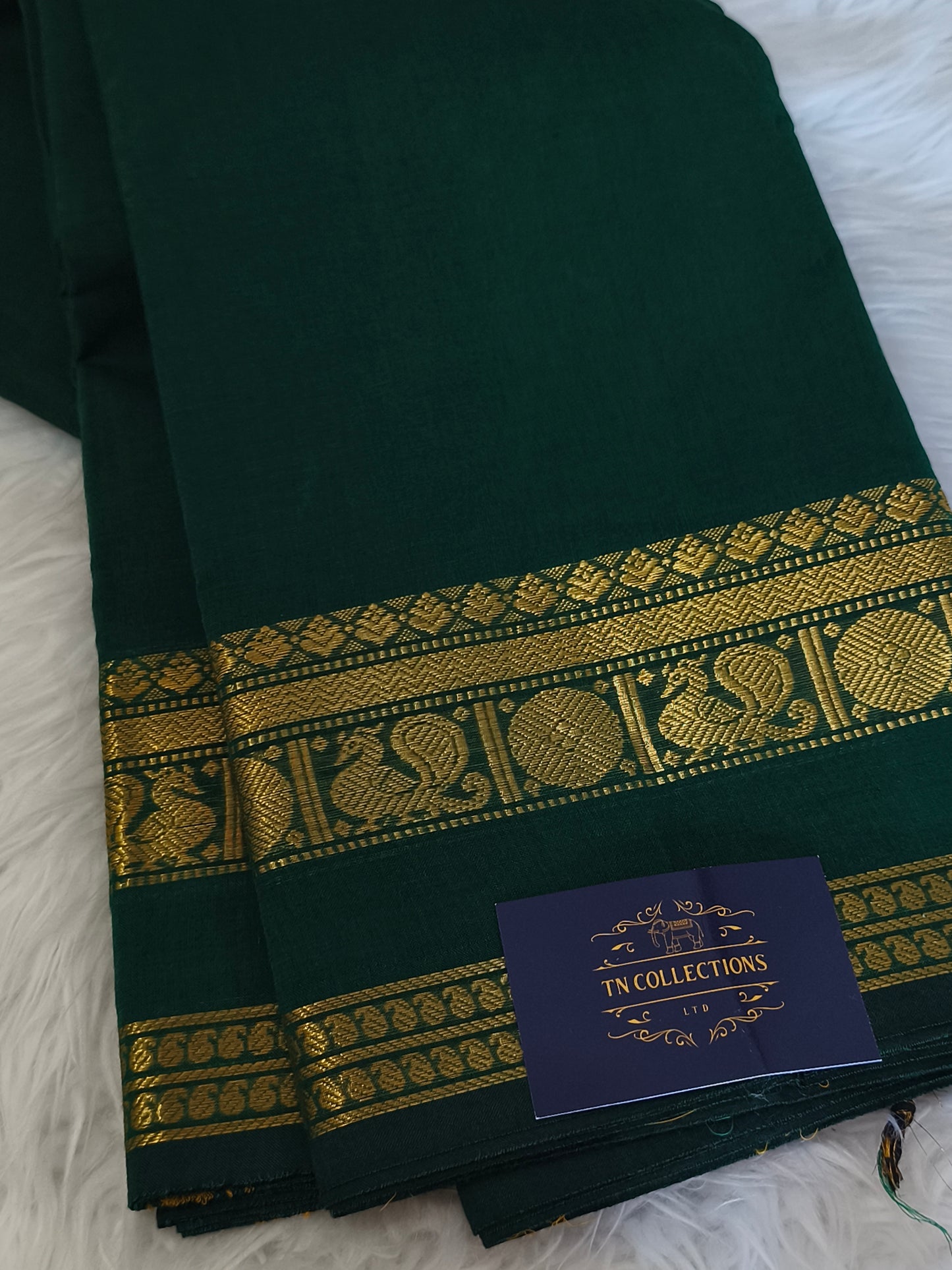 Pure handloom kanchi cotton saree (Dark Green)