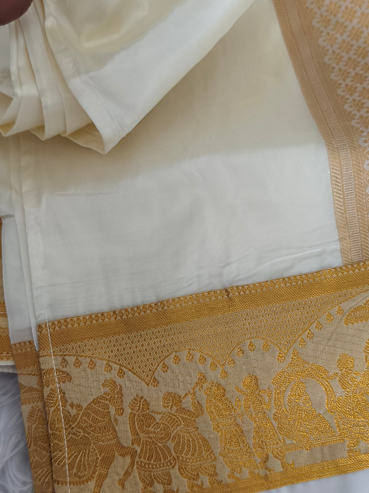 Luxury Pallakku Design Border Dhoti (Veshti) Shirt set