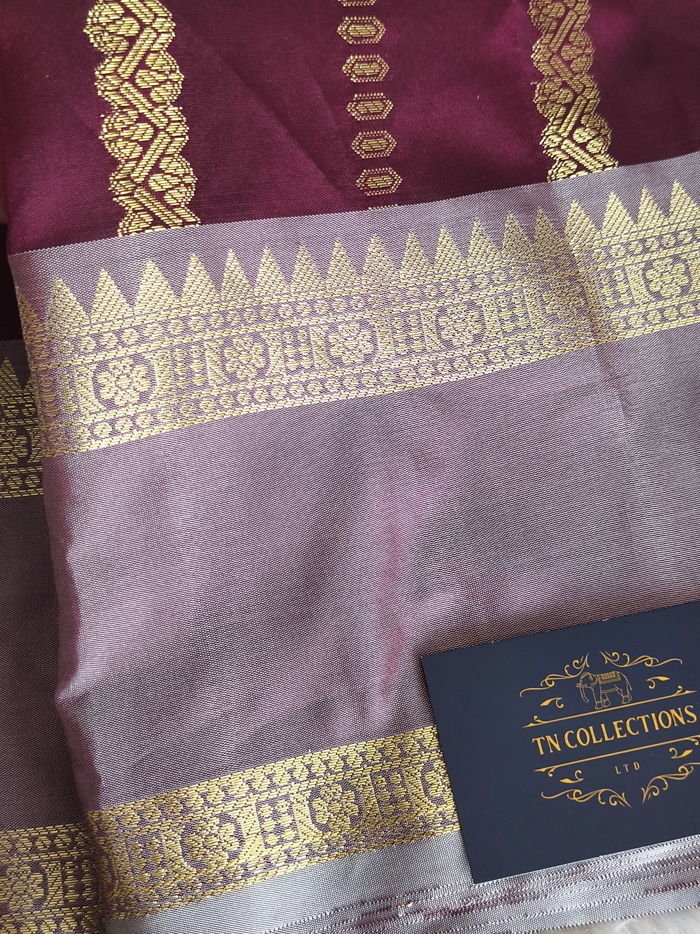 Semi Soft Silk Saree (Maroon)