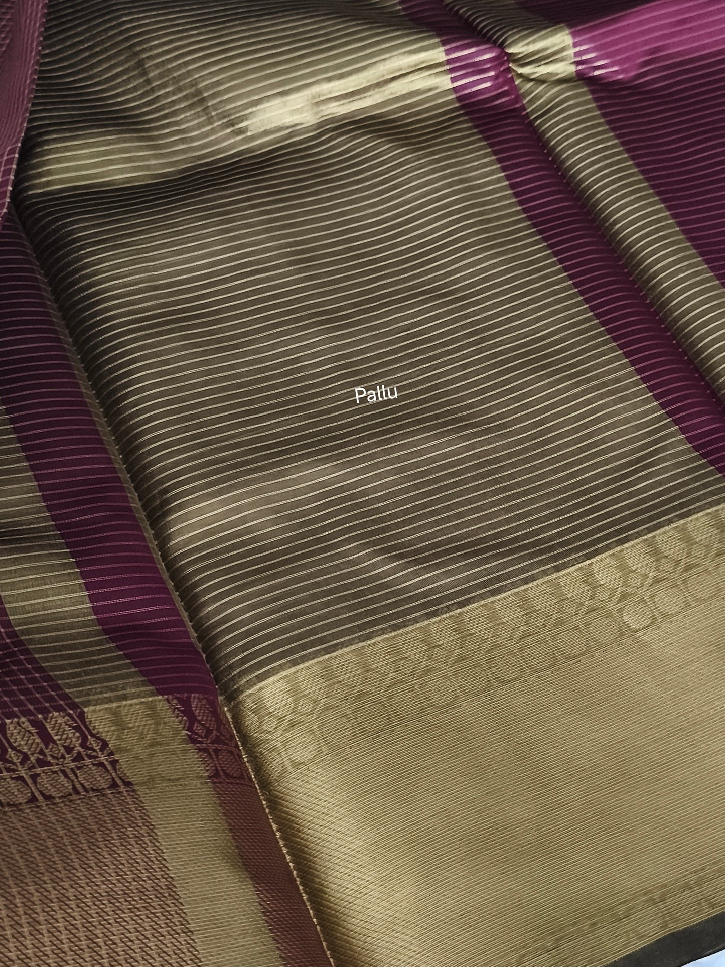 Trendy Small Checked Kanjivaram silk saree