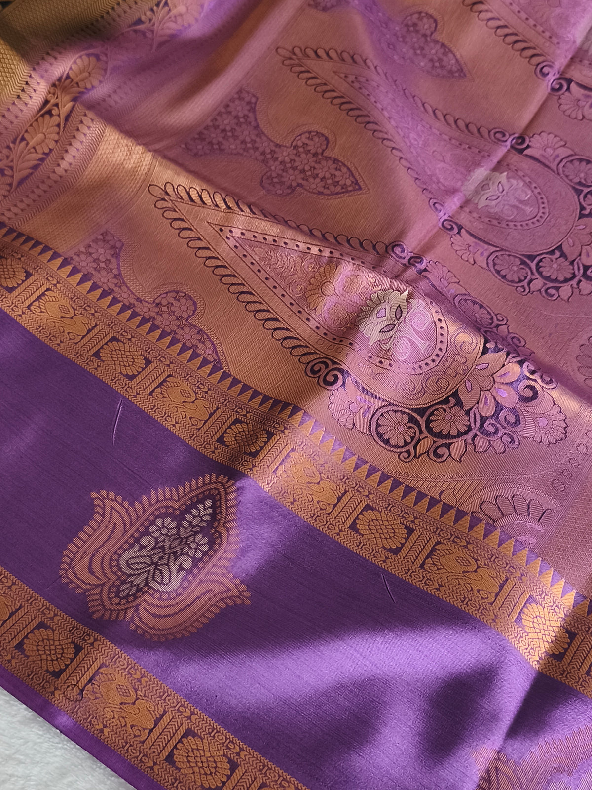 Premium kanchi Silk saree (Black)