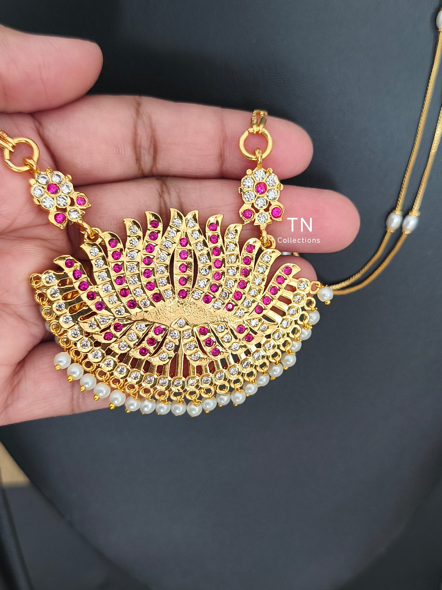 Micro gold plated Traditional lotus pathakkam (Ruby & White)