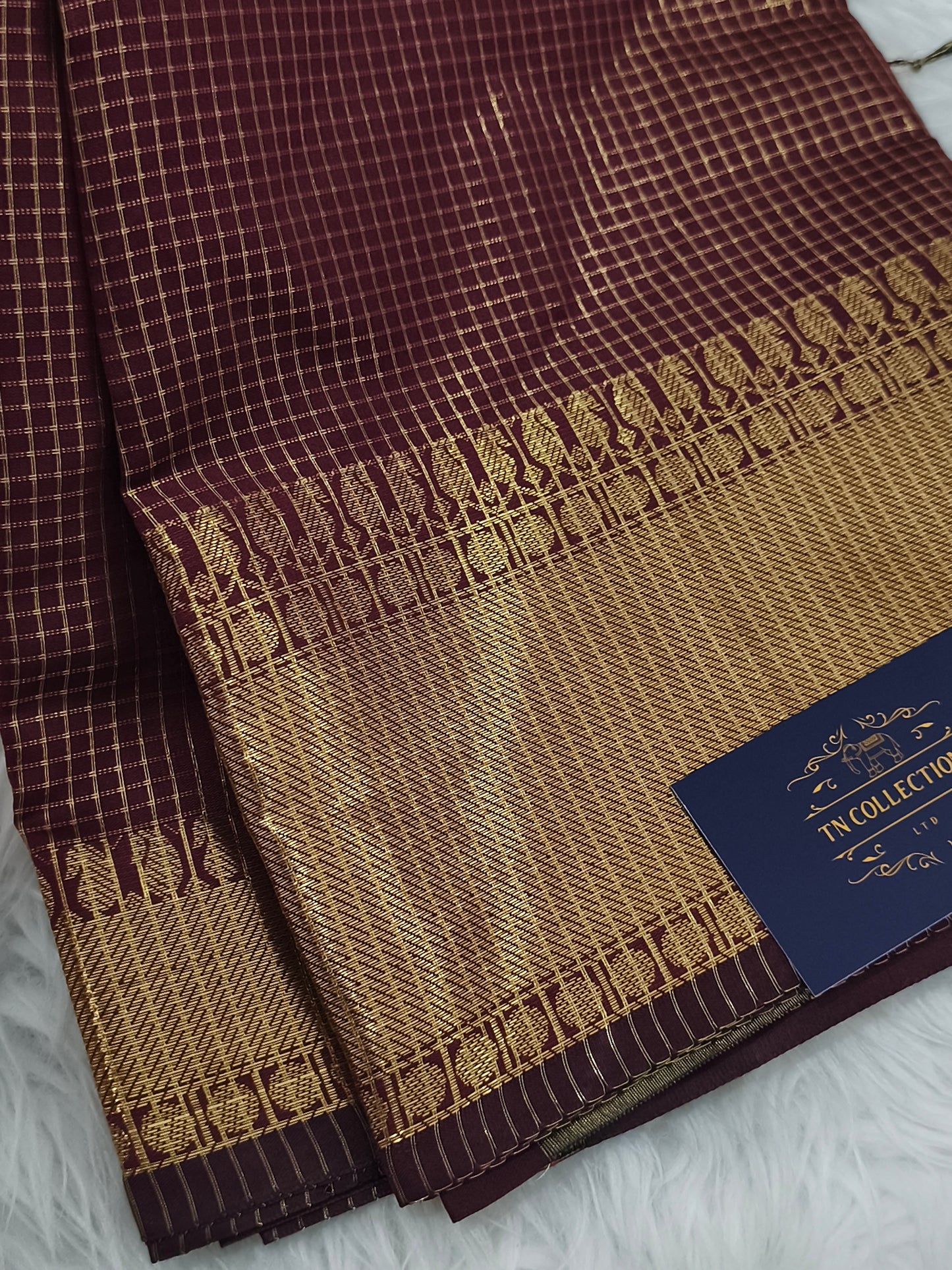 Trendy Small Checked Kanjivaram silk saree